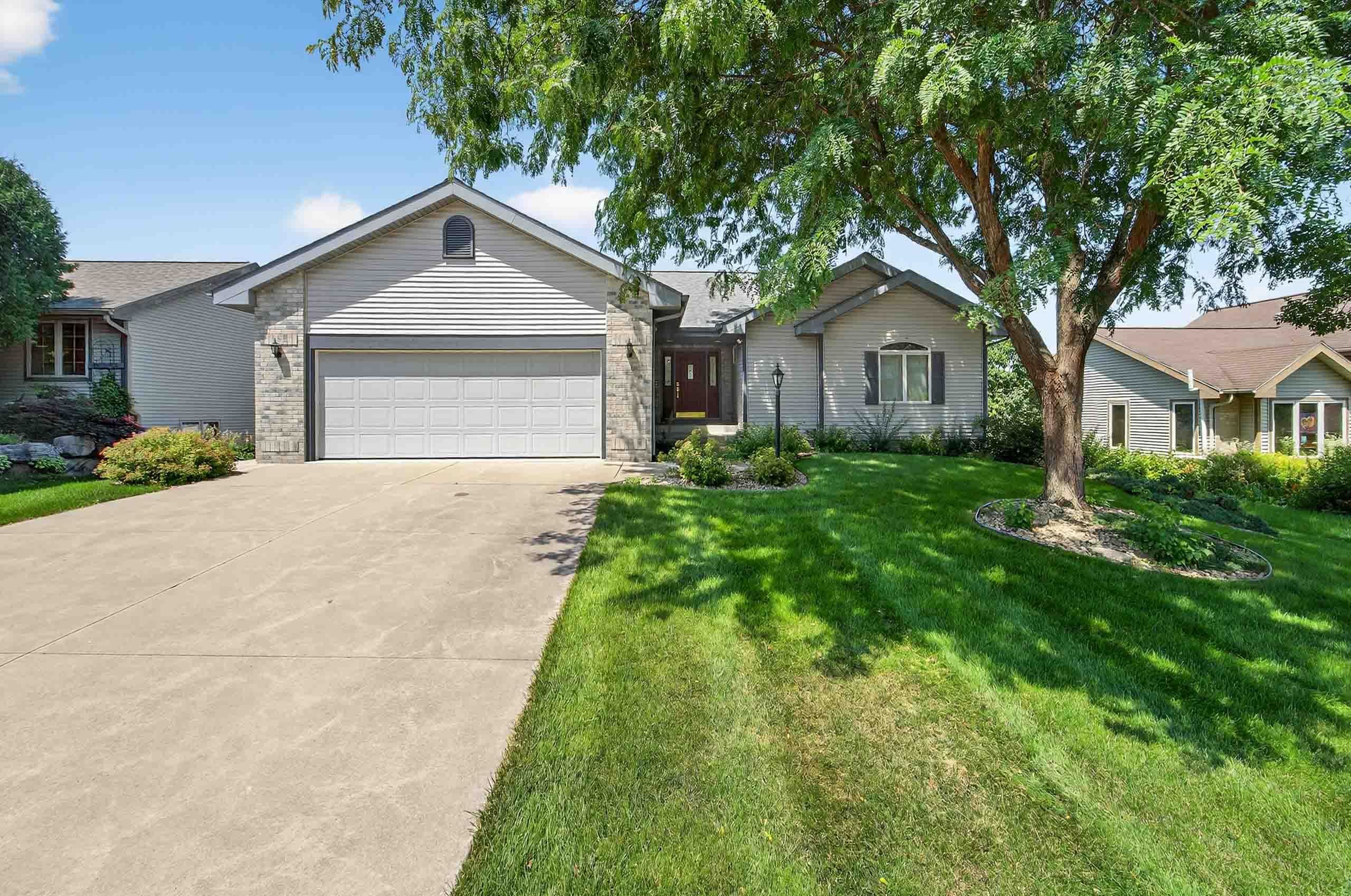5574 Bantry Lane