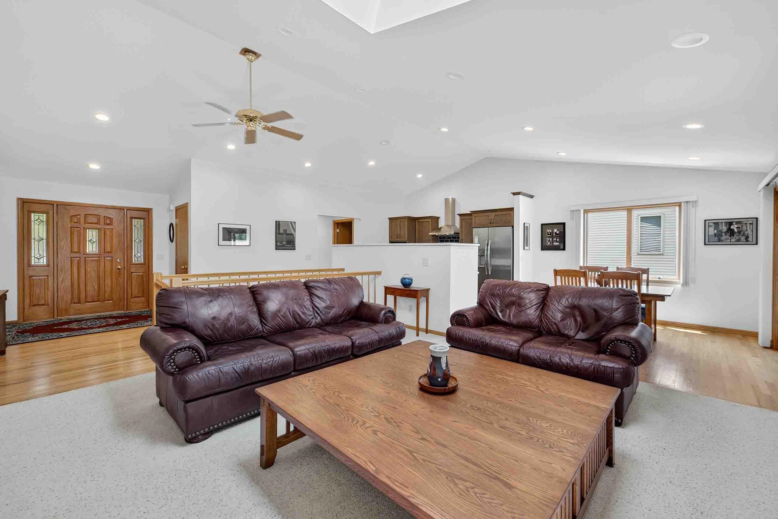 5574 Bantry Lane
