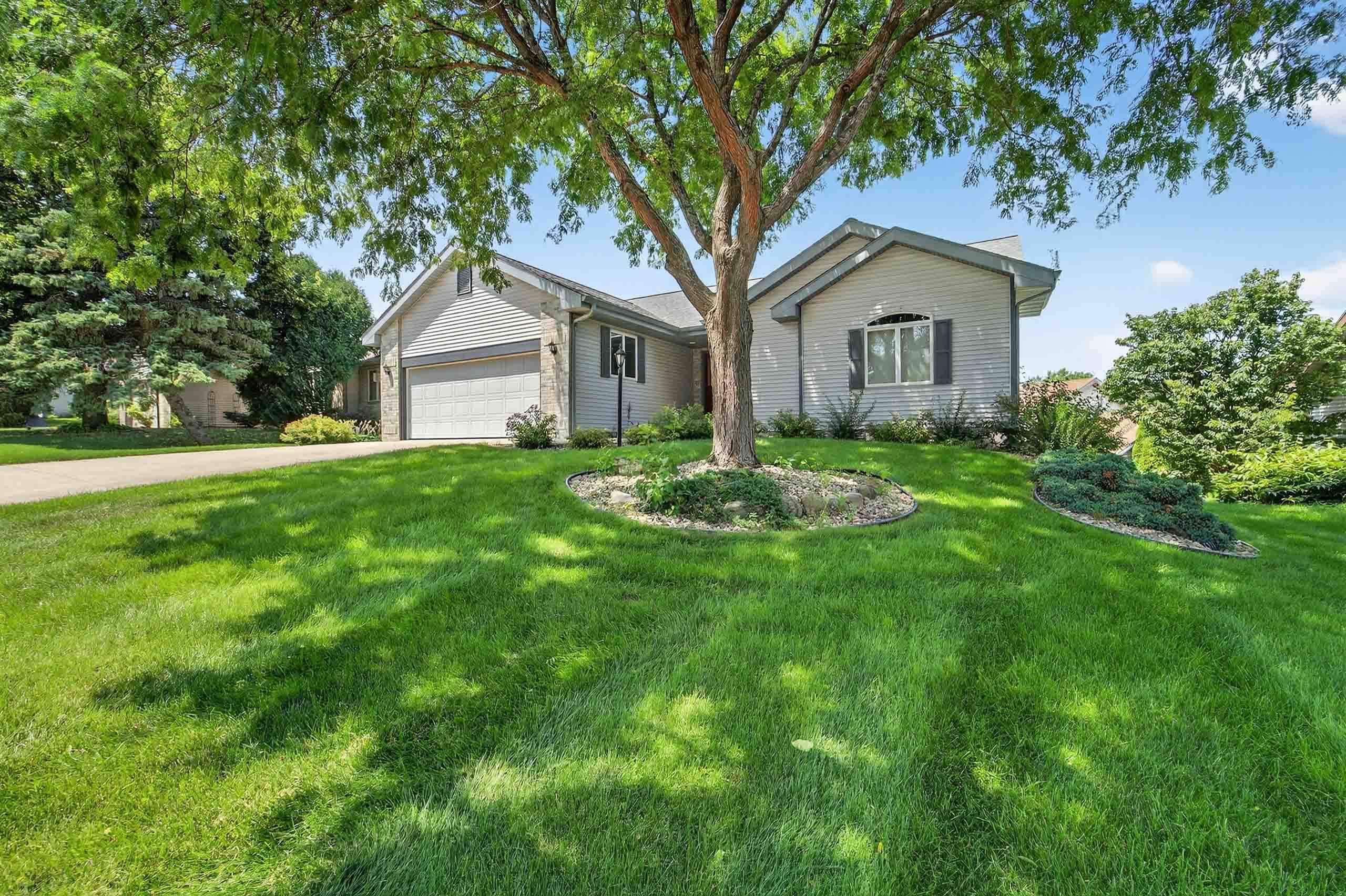 5574 Bantry Lane