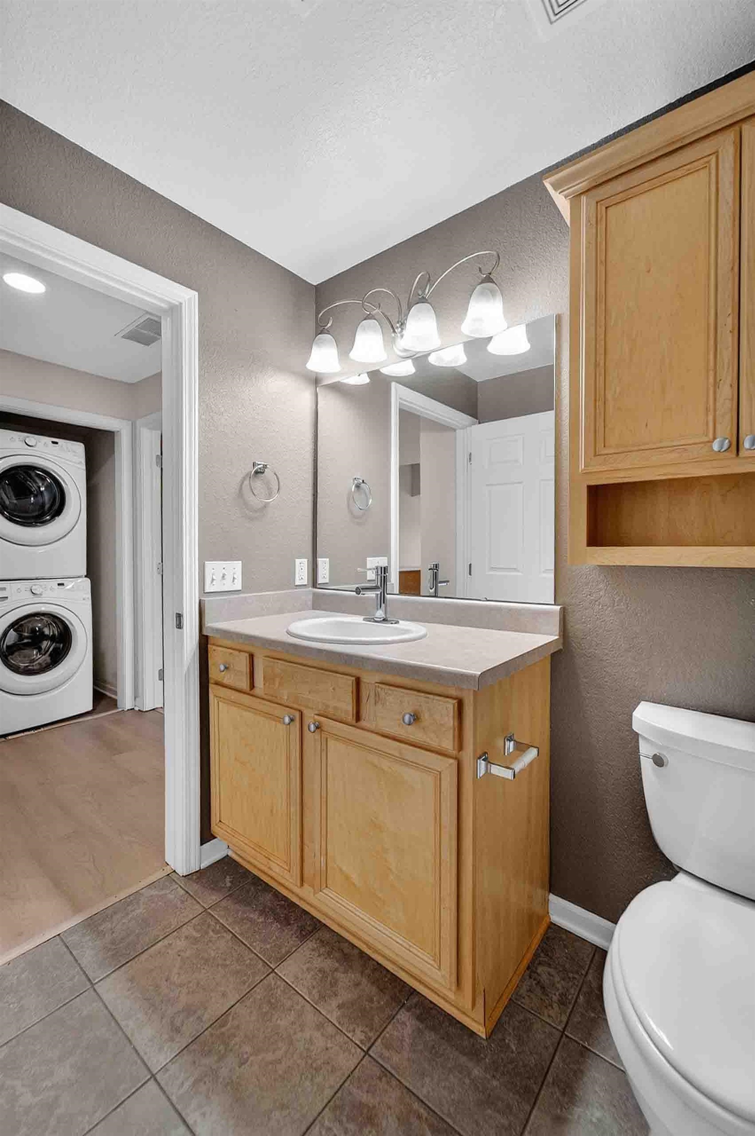 5444 Patriot Drive