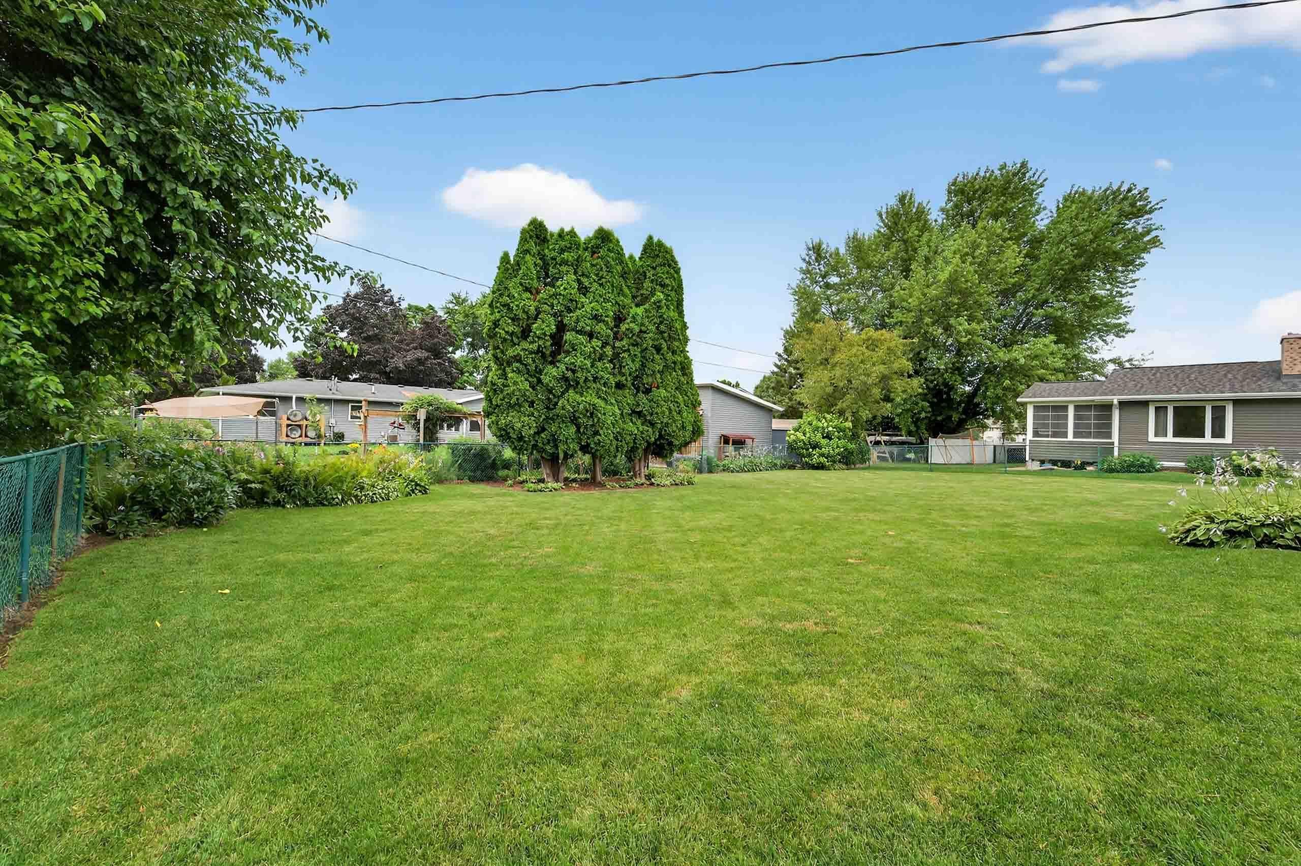 214 Noel Way