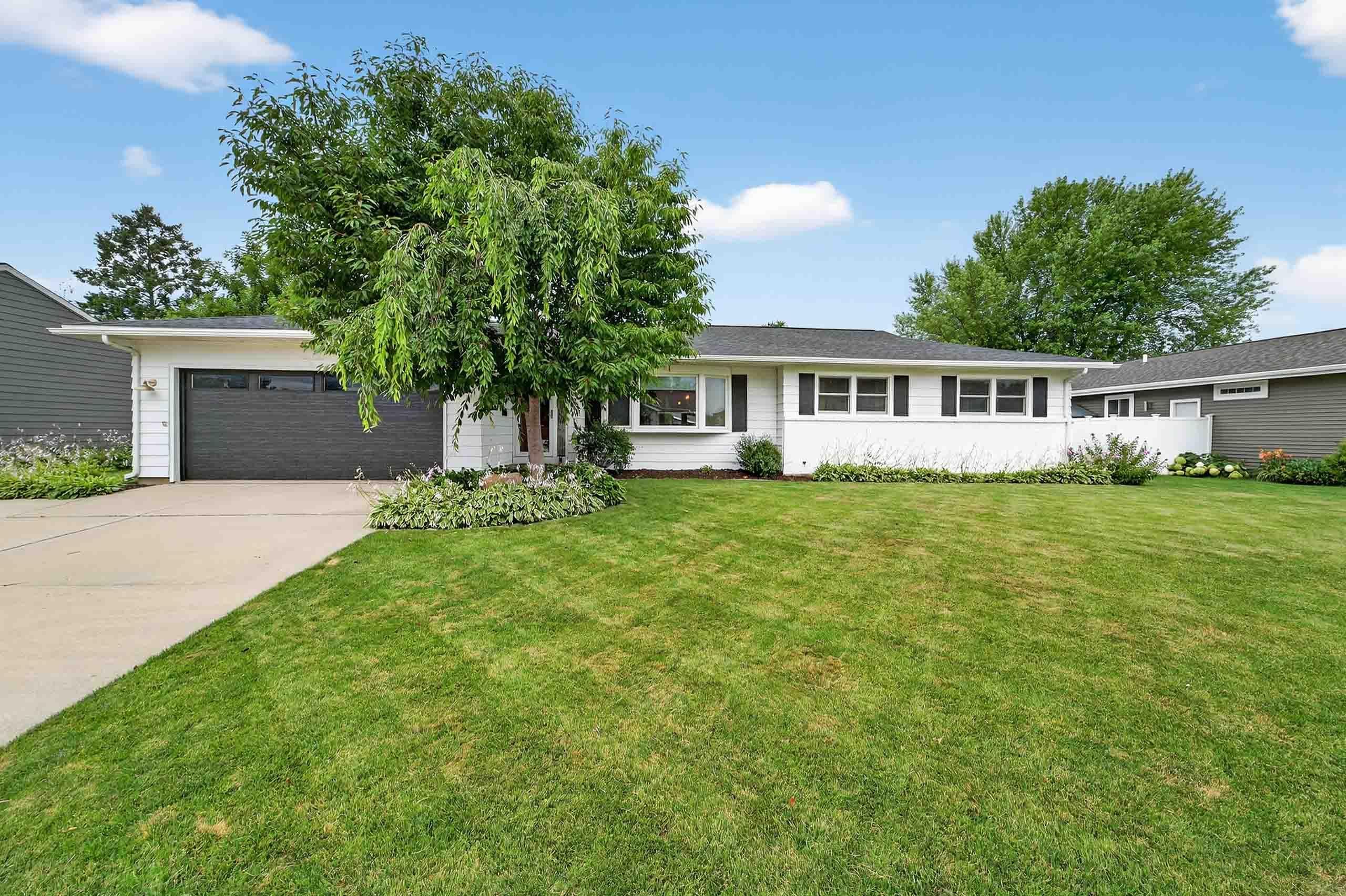 214 Noel Way