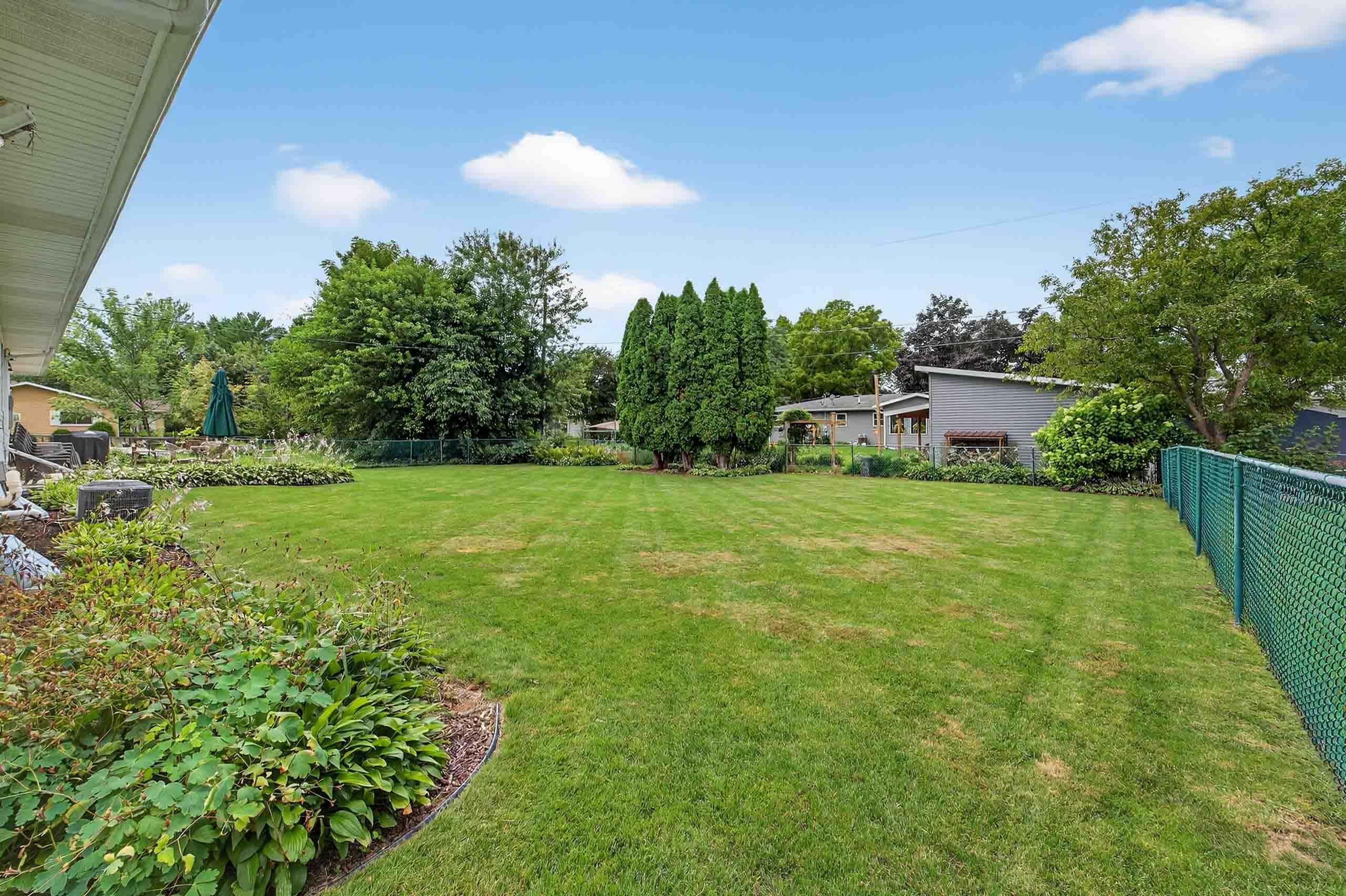 214 Noel Way