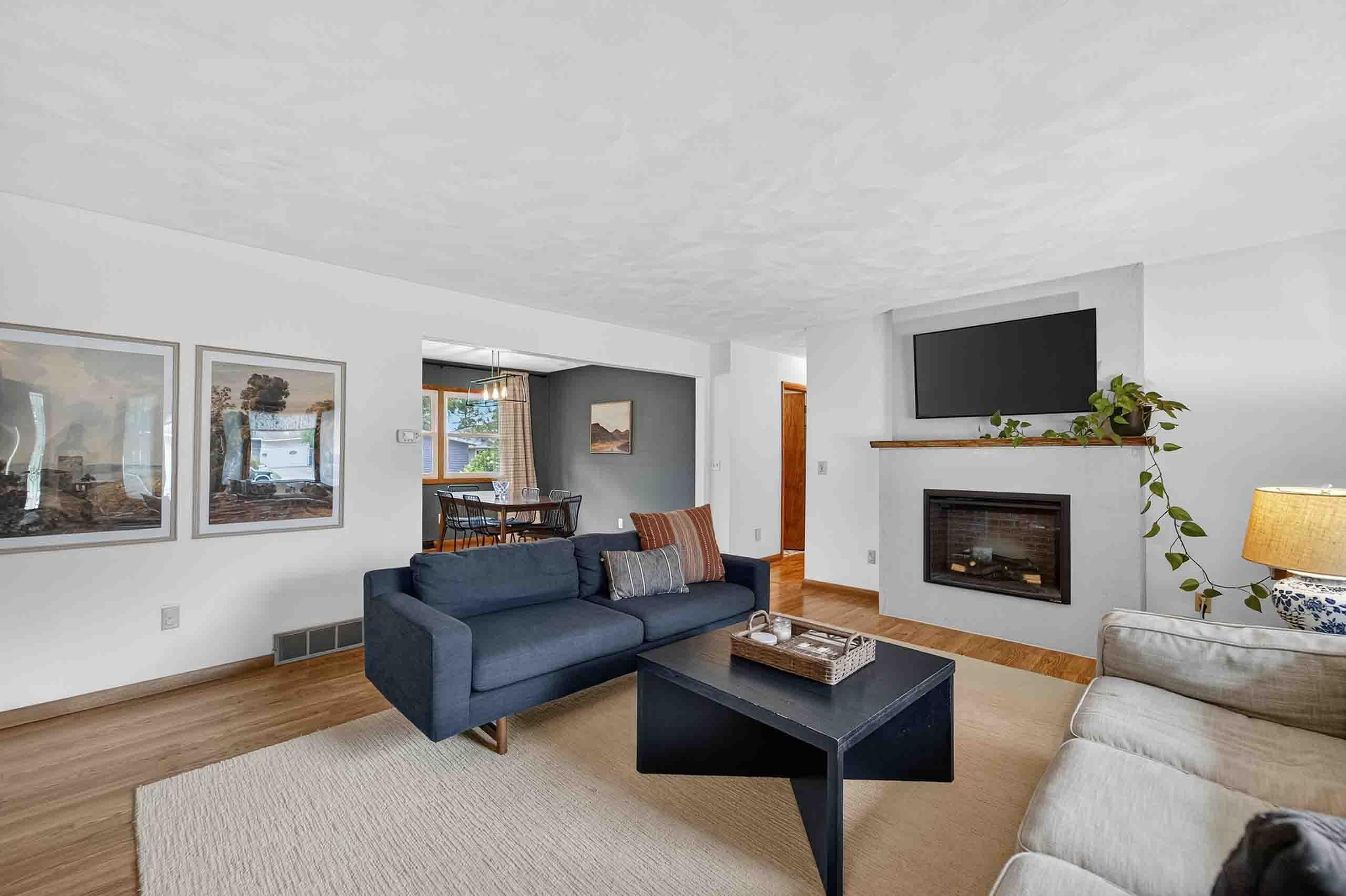 214 Noel Way