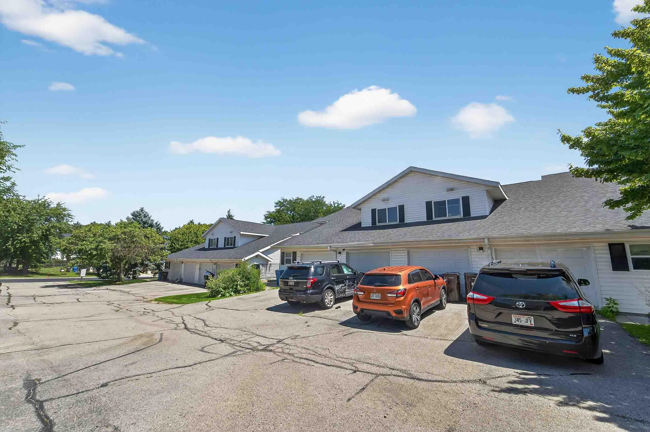 2954 King James Way 4
