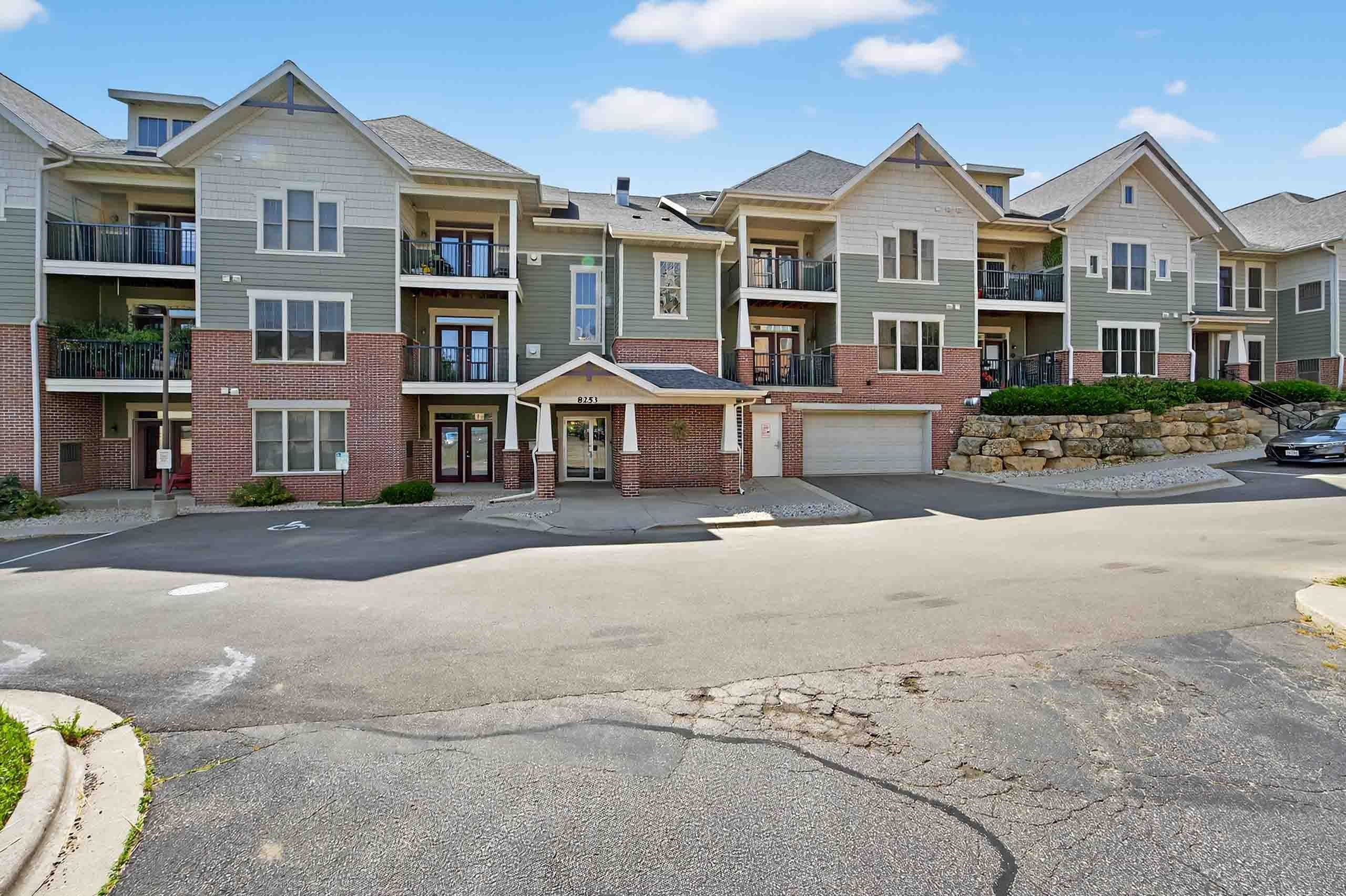 8253 Mayo Drive 201