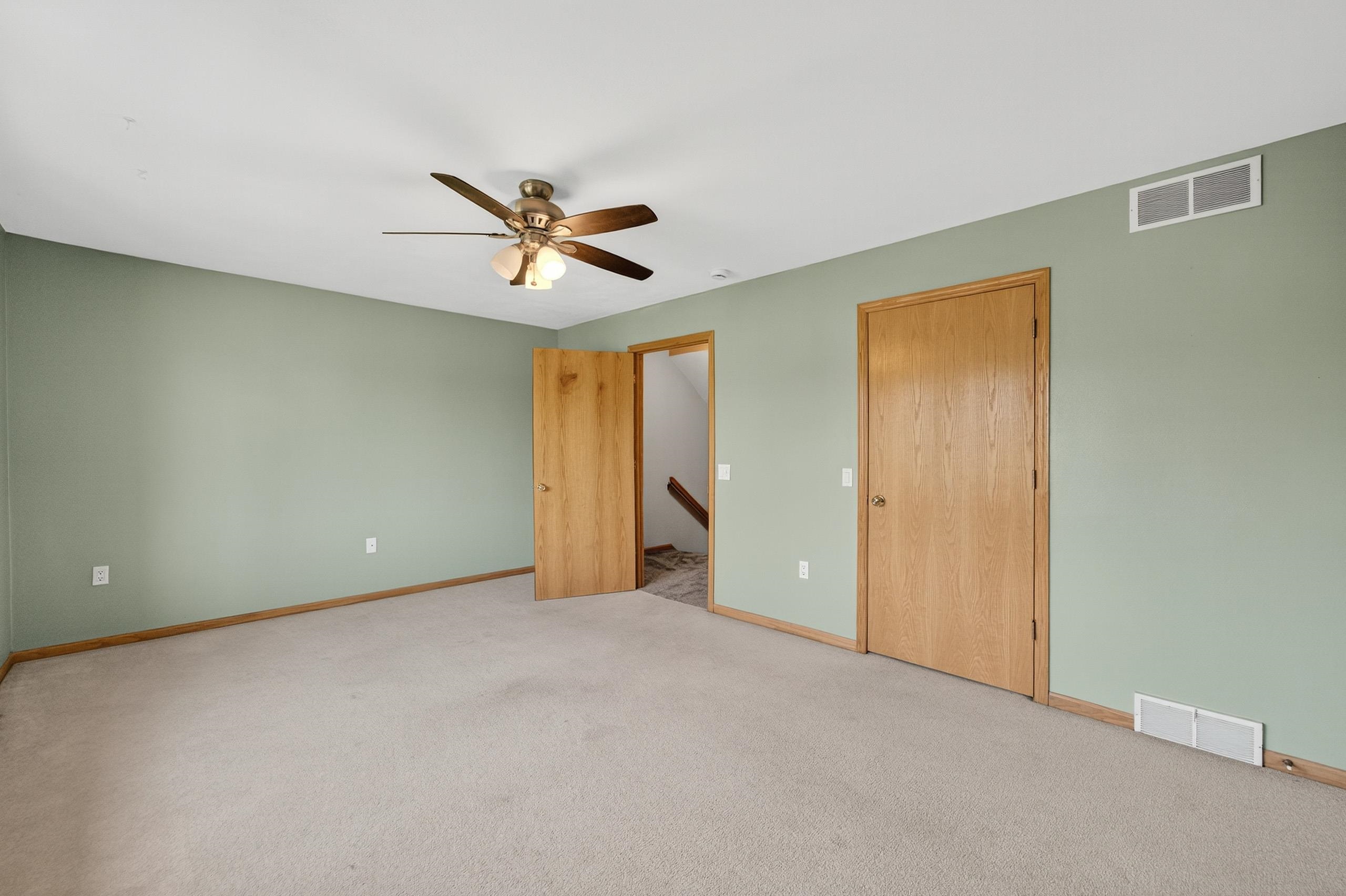 3017 Bradbury Road