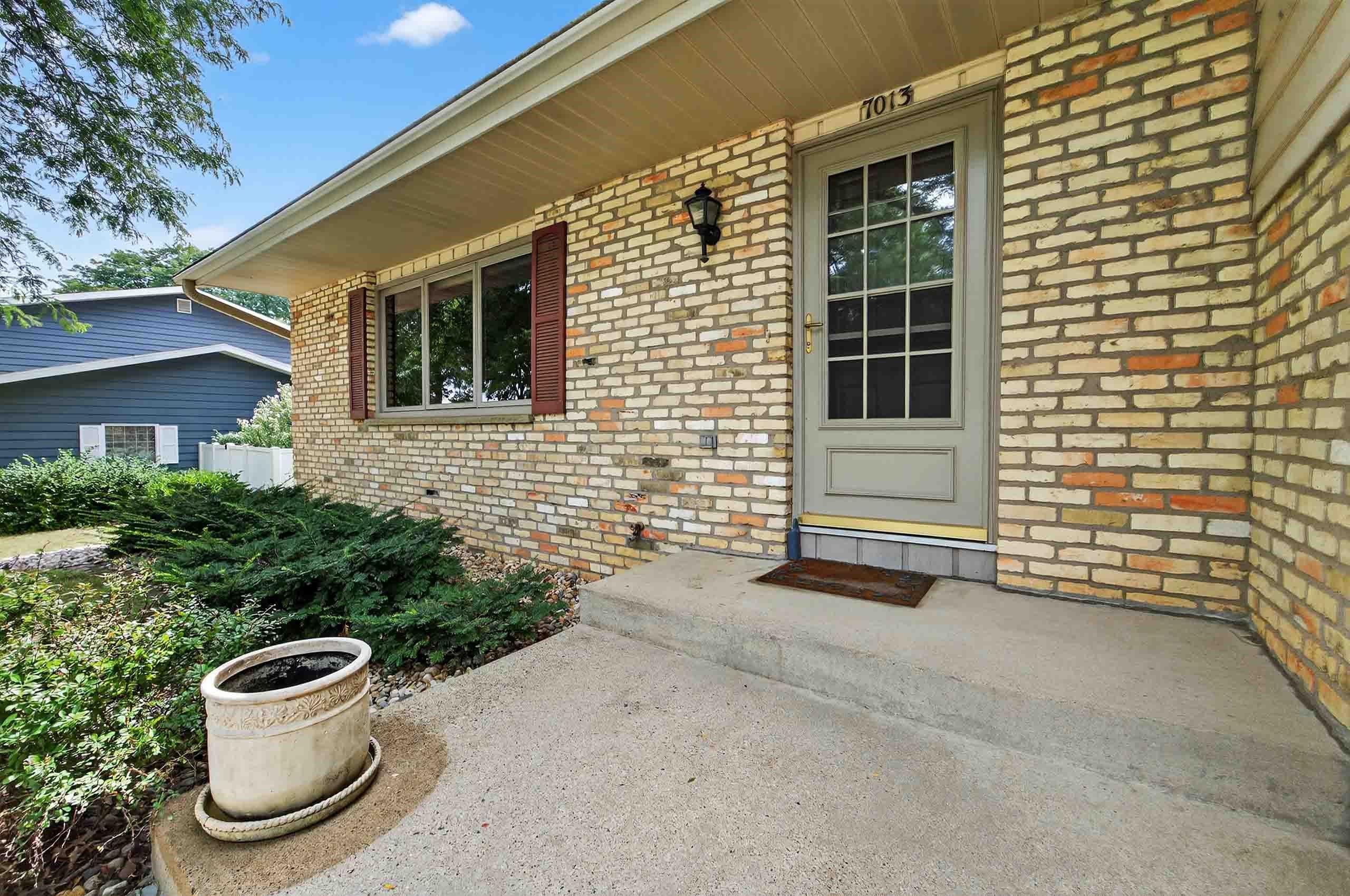 7013 Cardinal Drive