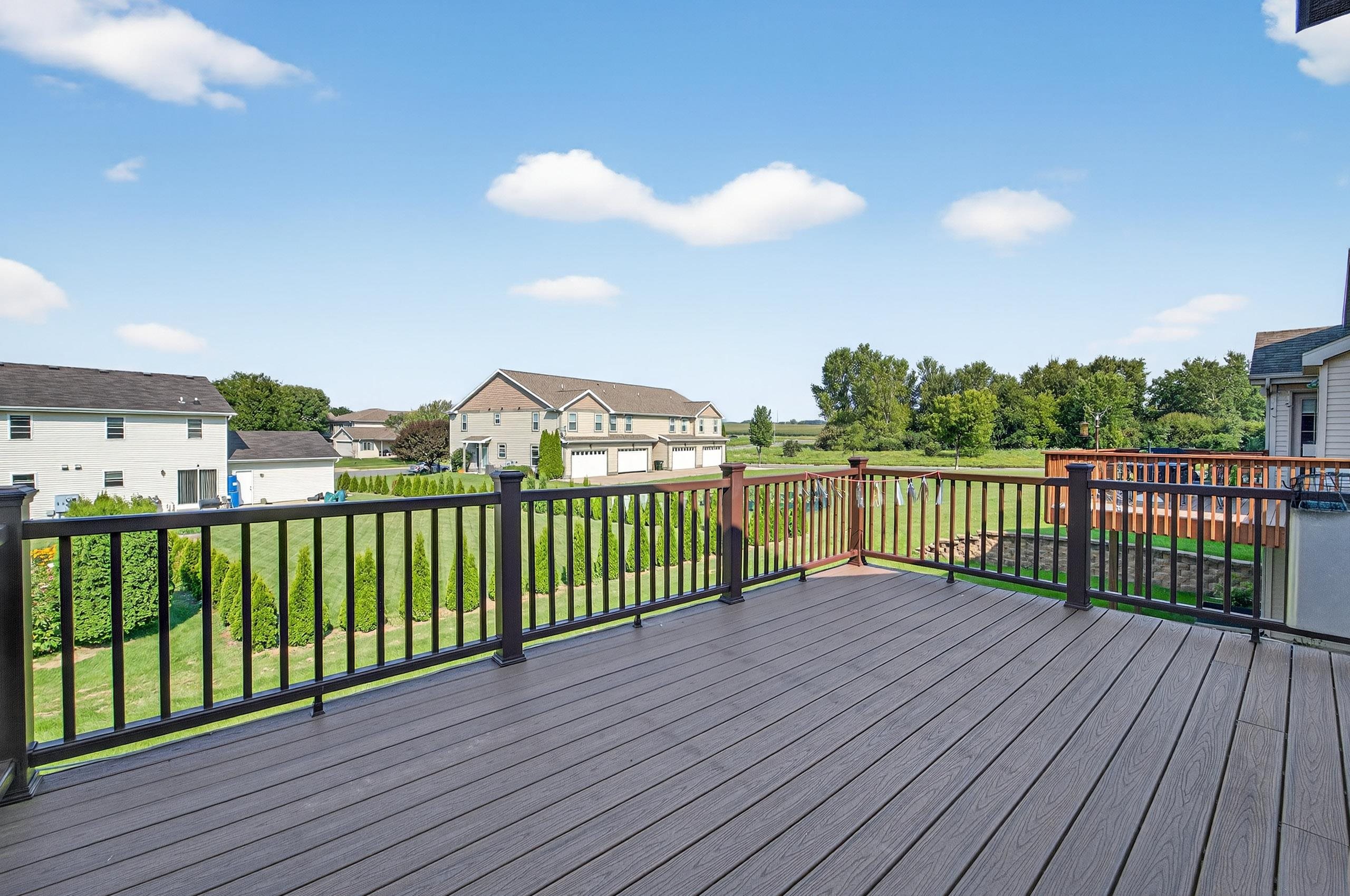 212 East Hill Parkway