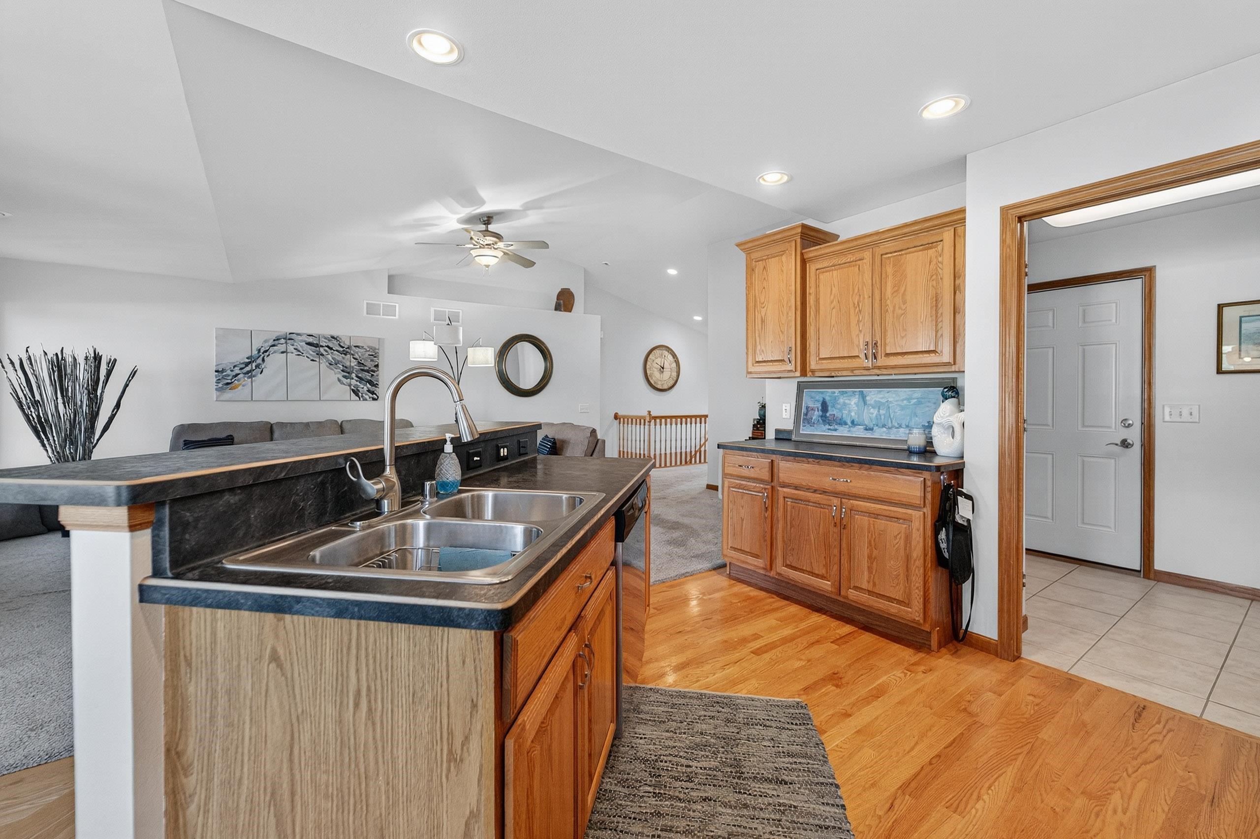 212 East Hill Parkway