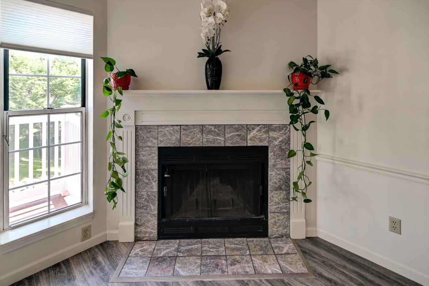 901 Harbor House Drive Unit: 5
