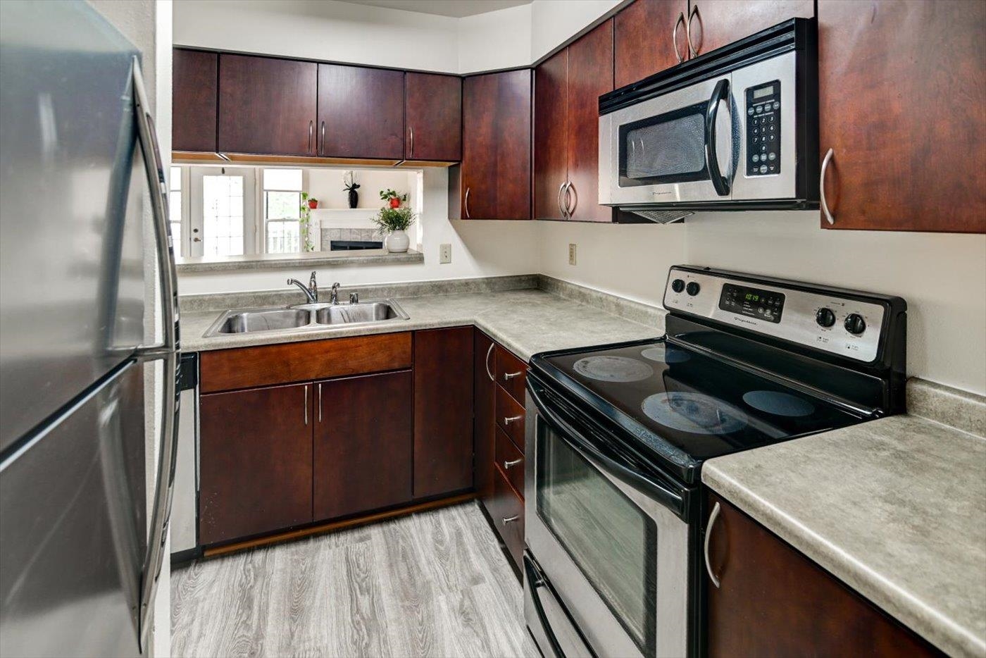 901 Harbor House Drive Unit: 5