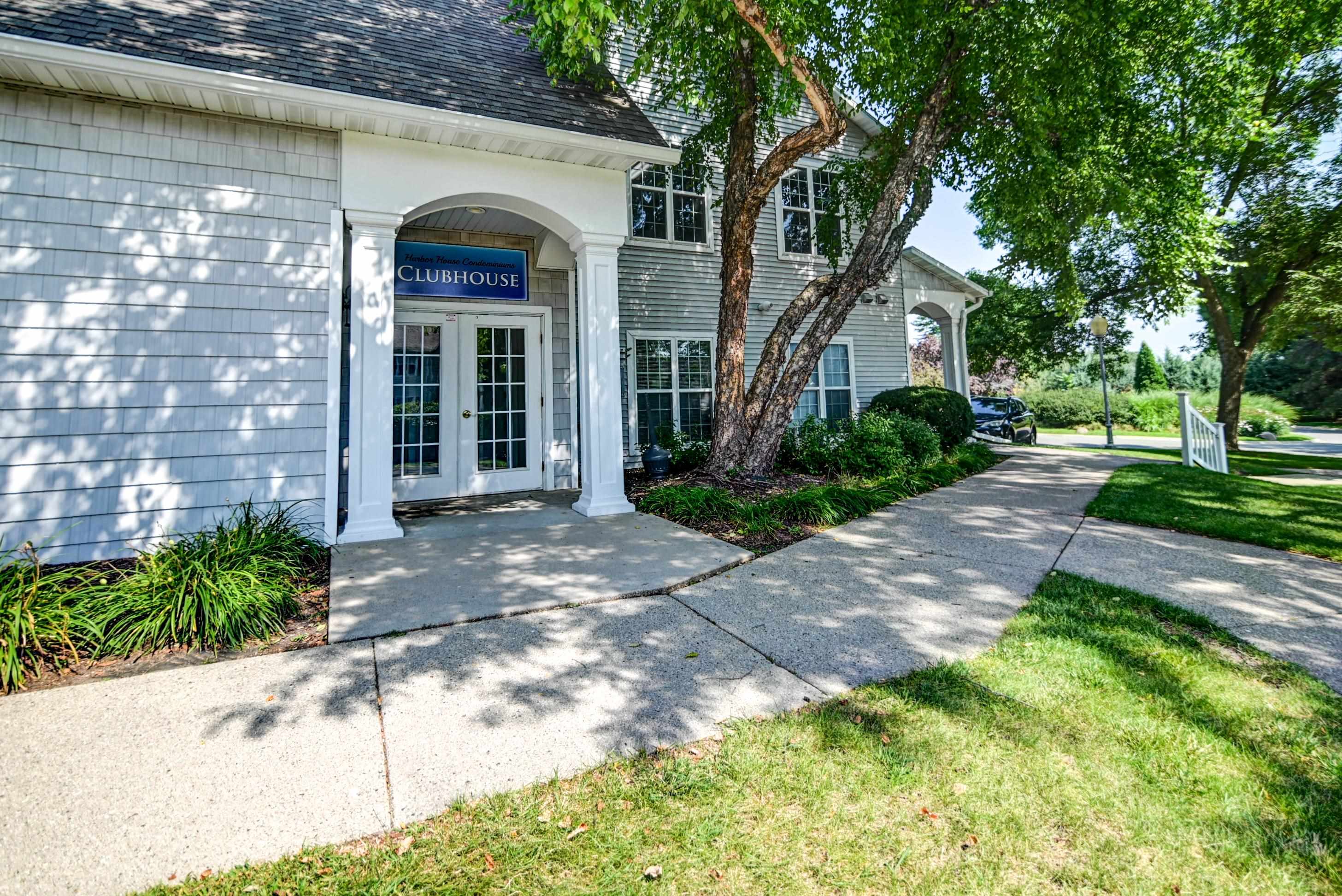 901 Harbor House Drive Unit: 5