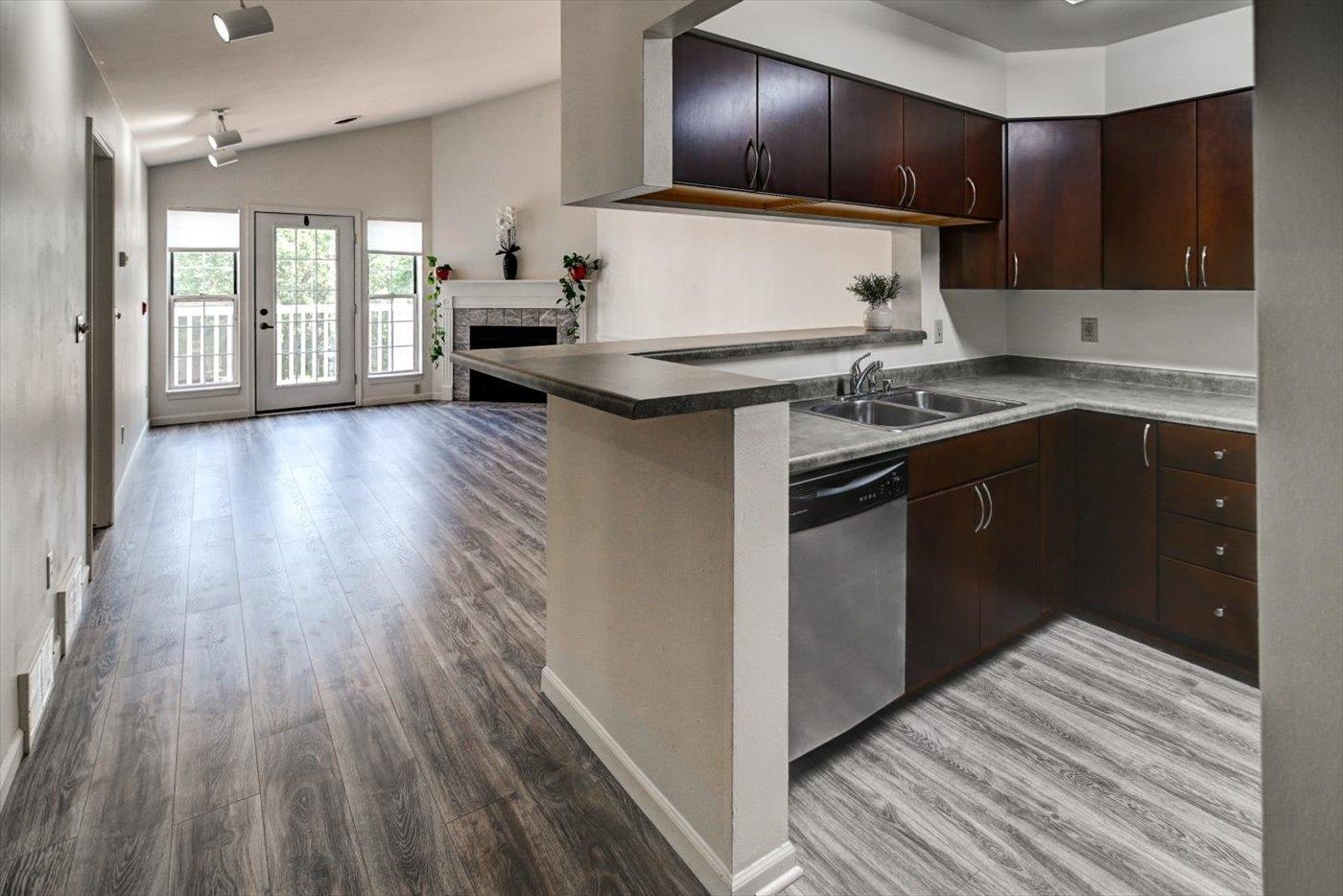 901 Harbor House Drive Unit: 5