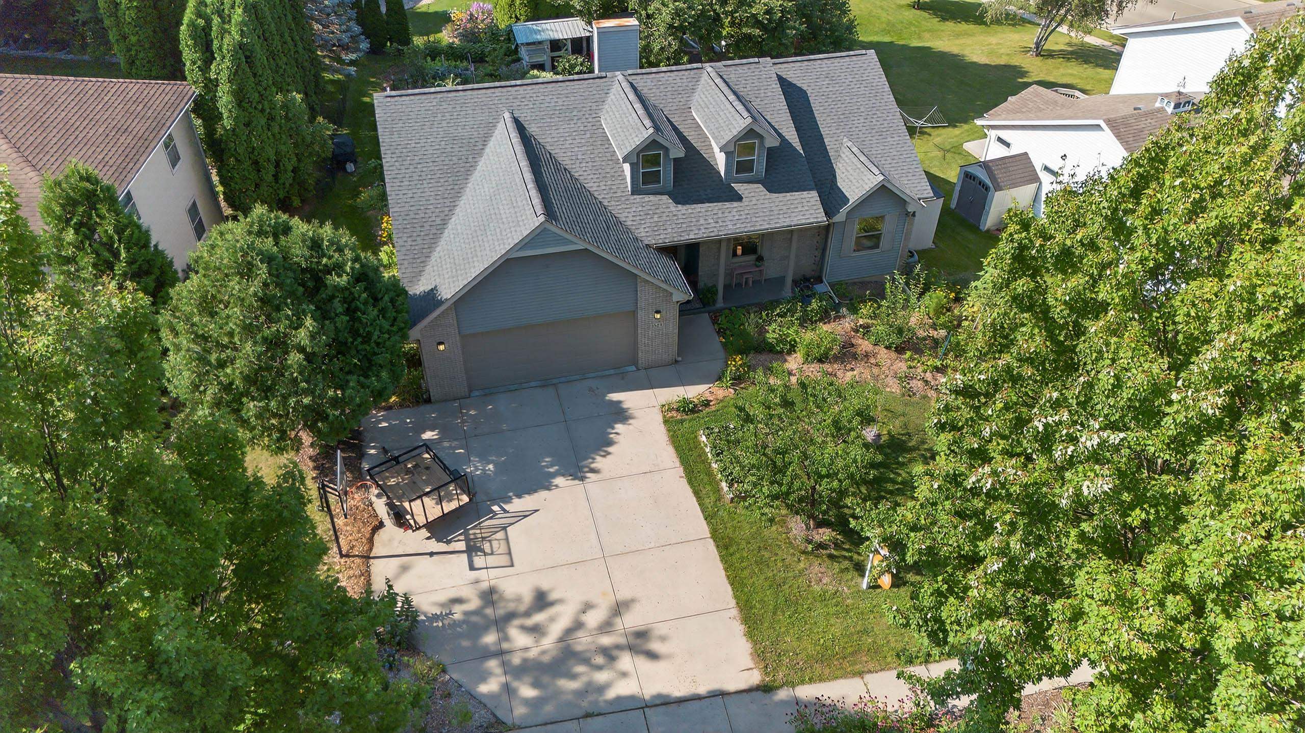 1823 Buckingham Road