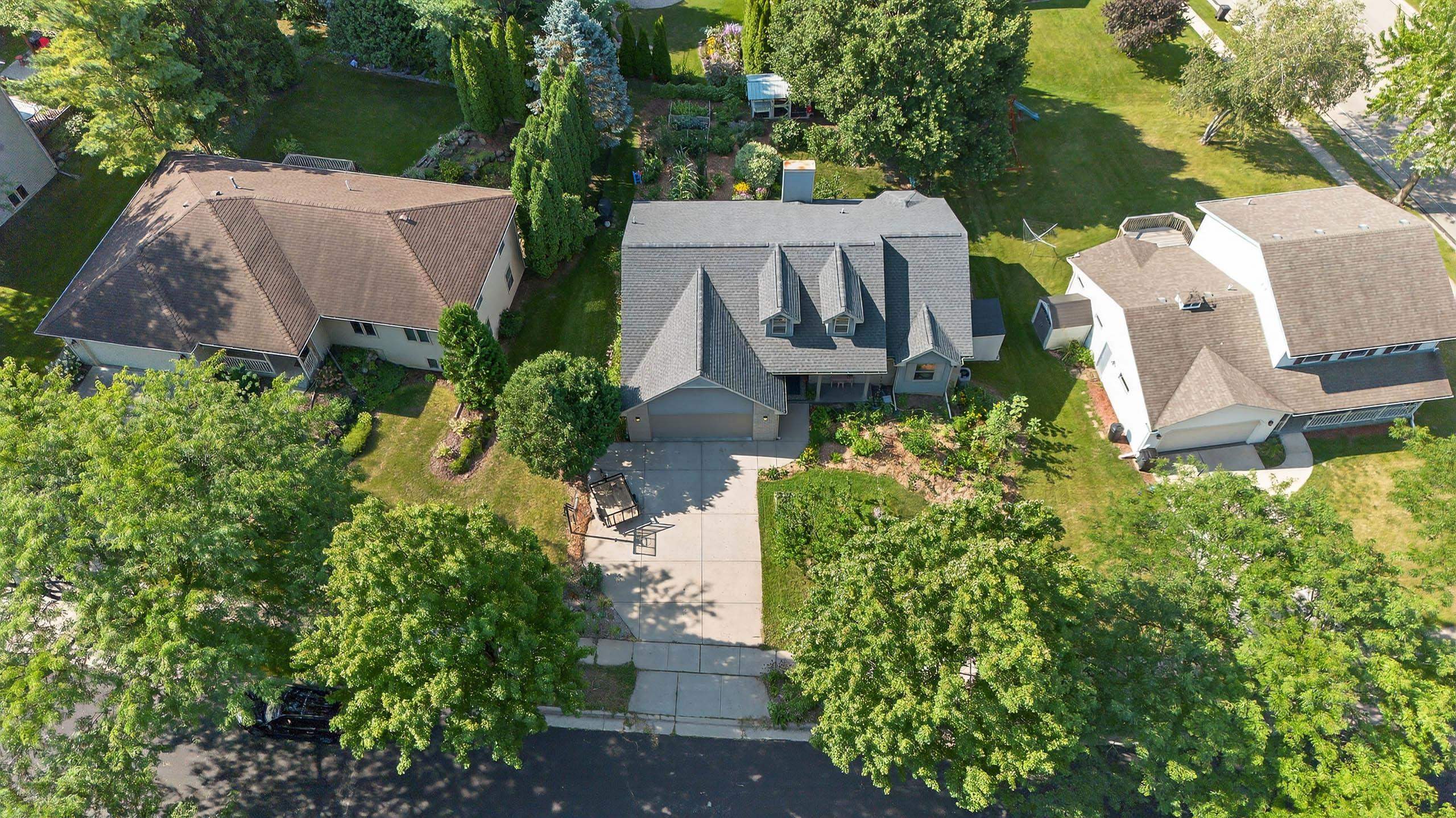 1823 Buckingham Road
