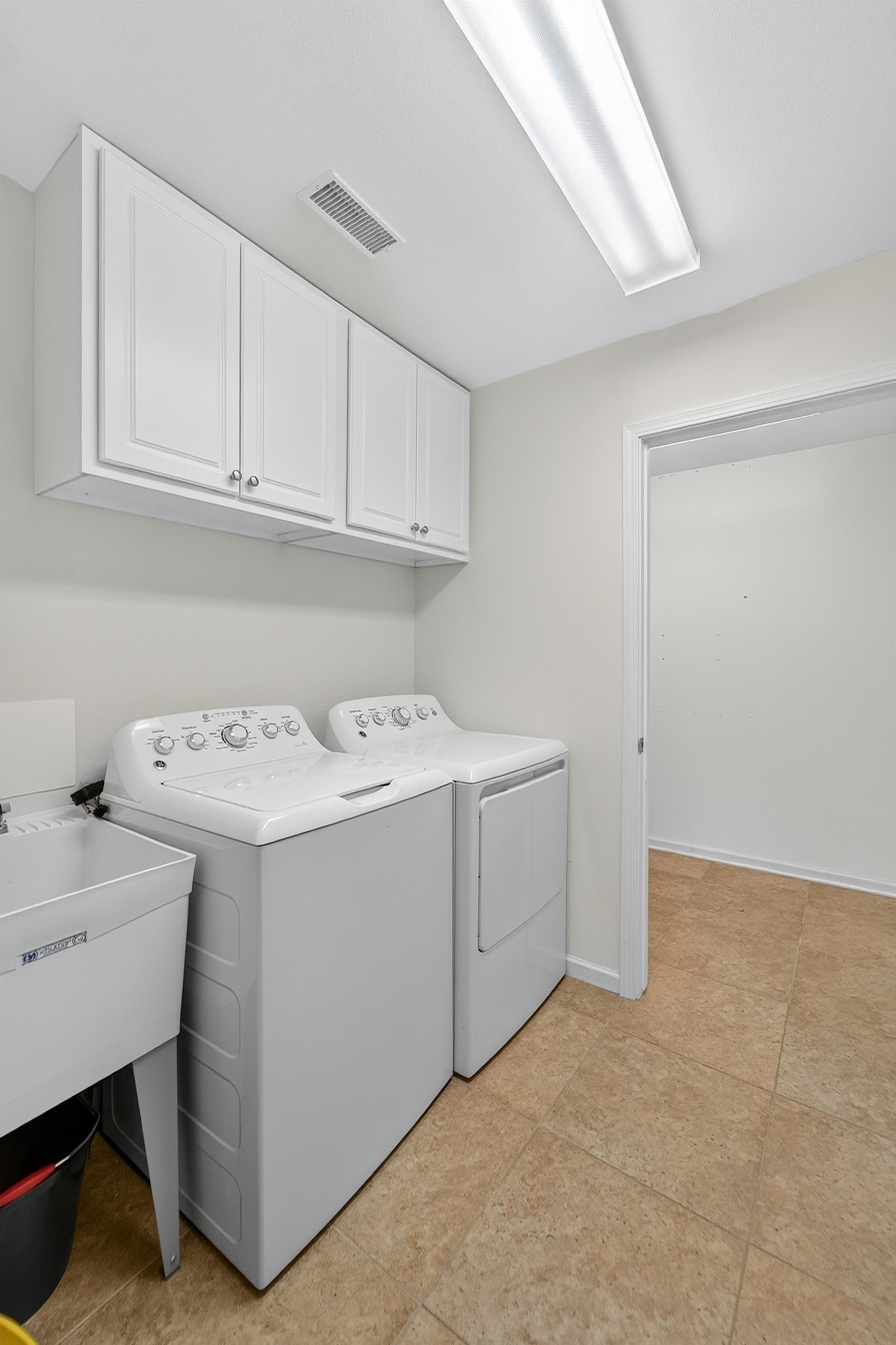 845 Birchwood Trail