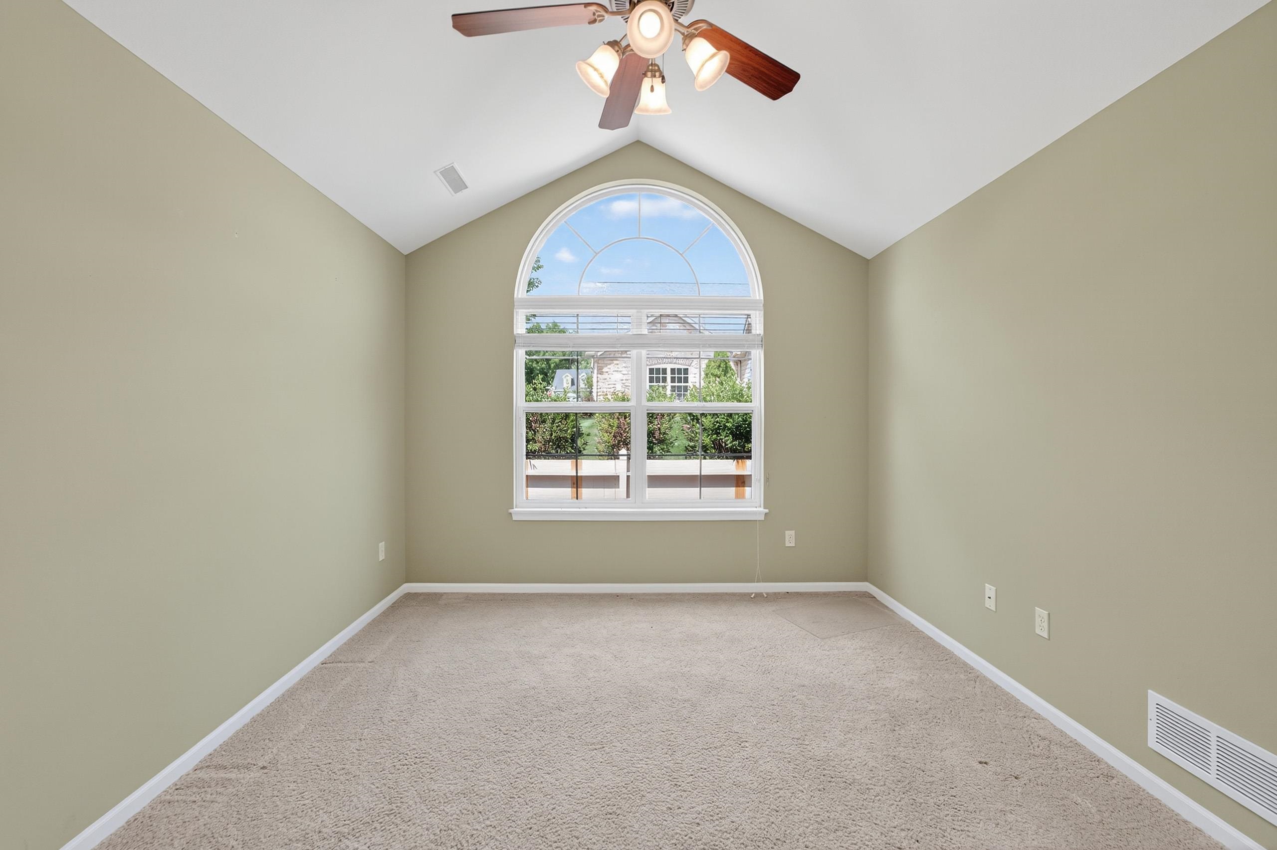 845 Birchwood Trail