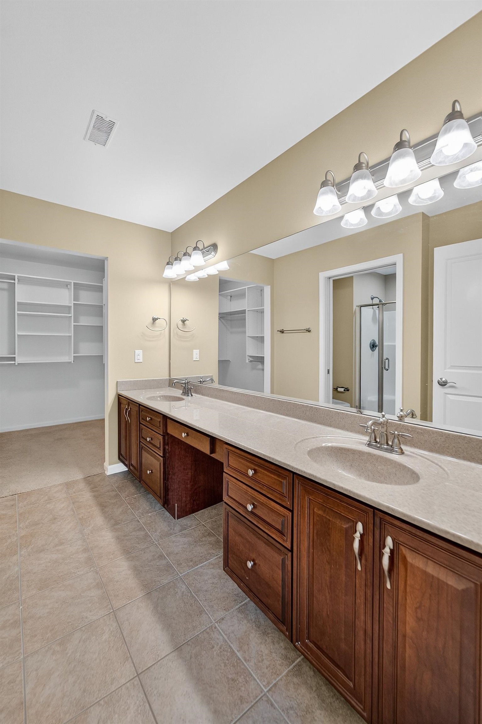 845 Birchwood Trail