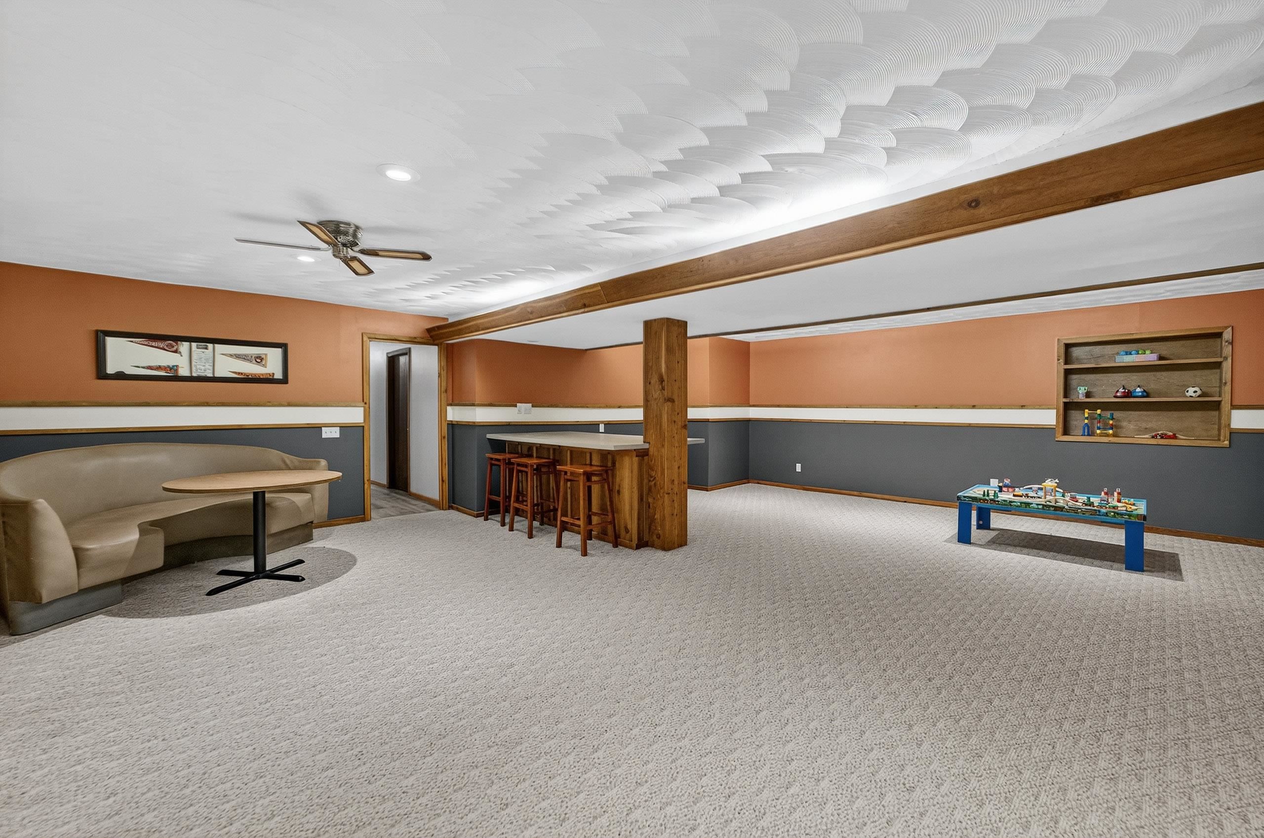 3392 Swinburne Drive