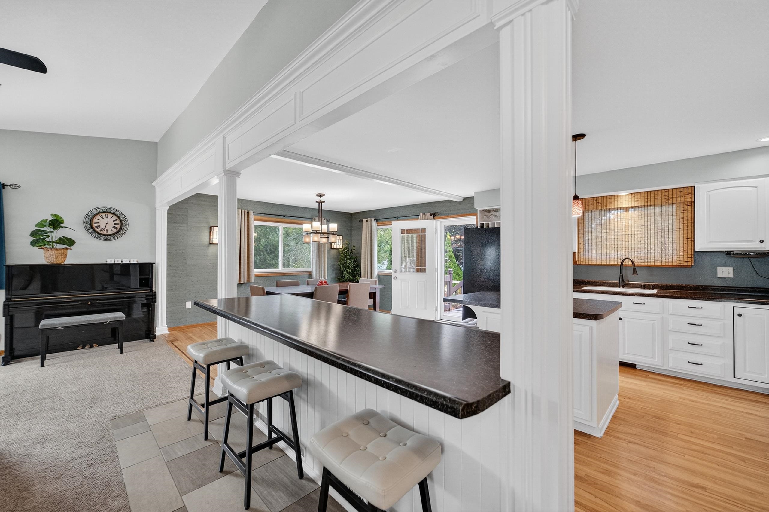 3392 Swinburne Drive