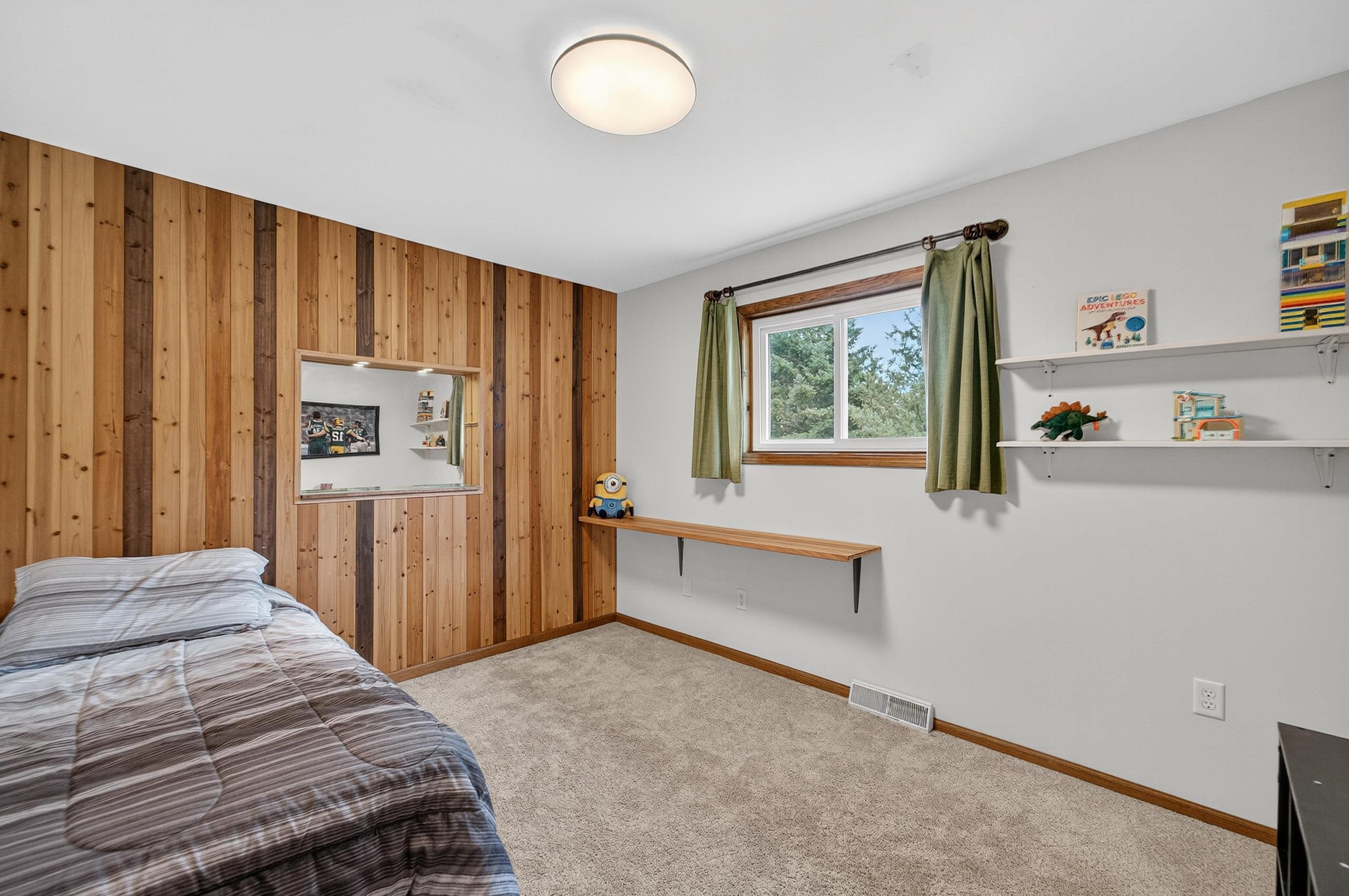 3392 Swinburne Drive