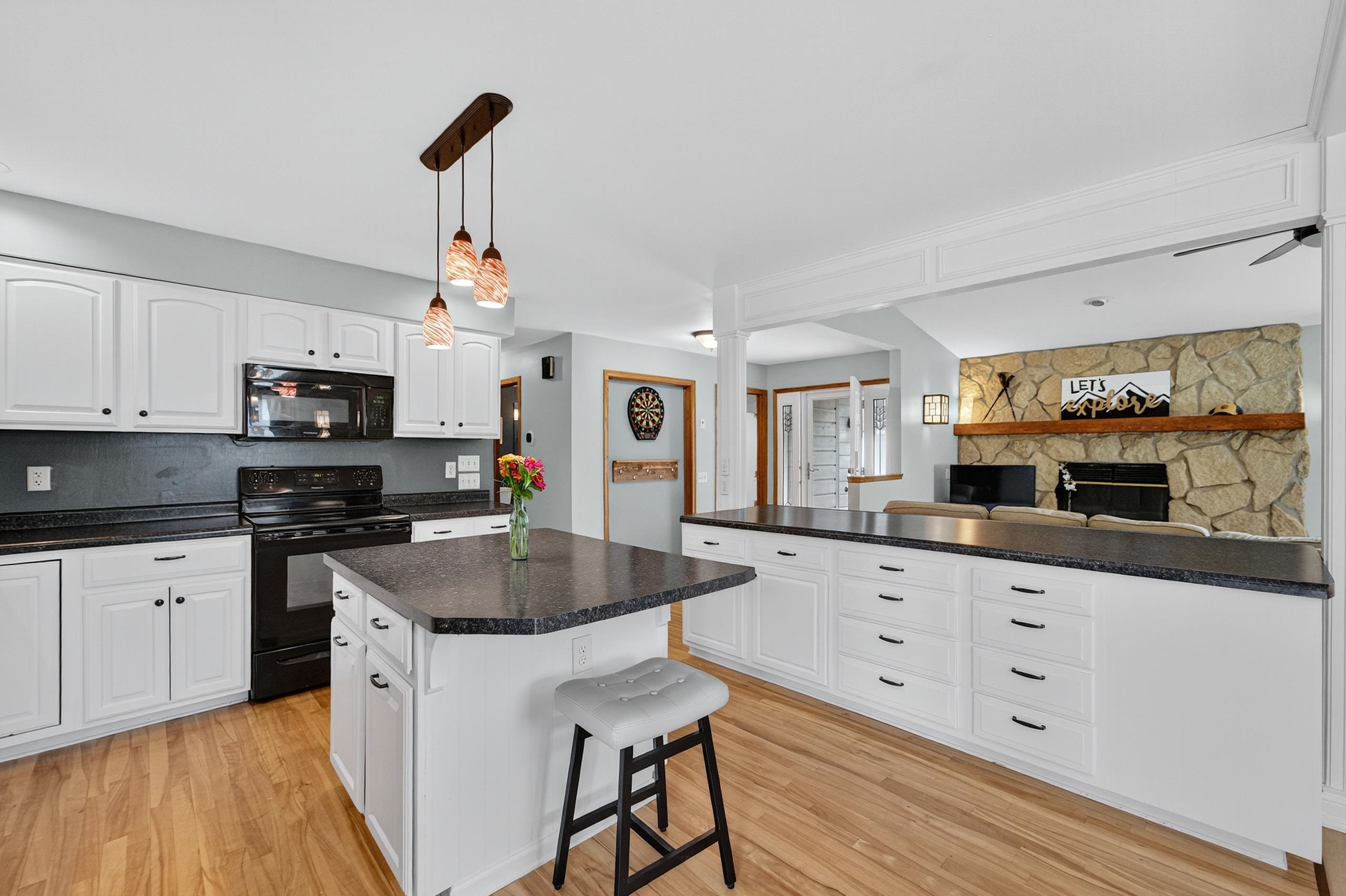 3392 Swinburne Drive