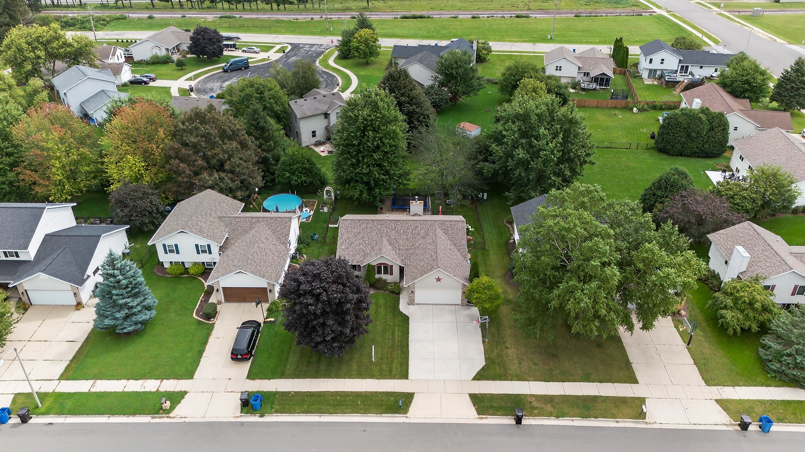 564 S Burr Oak Avenue