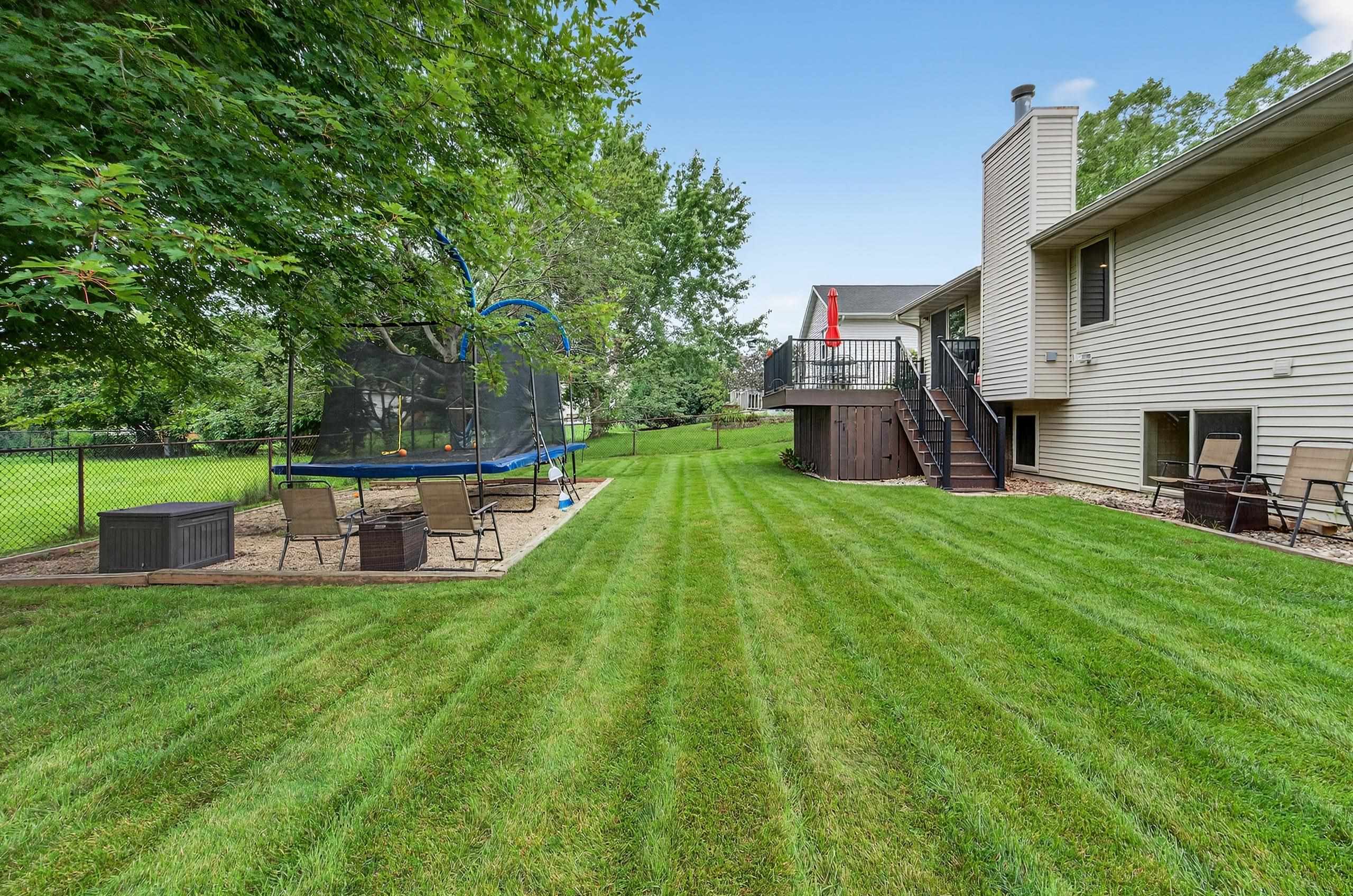 564 S Burr Oak Avenue
