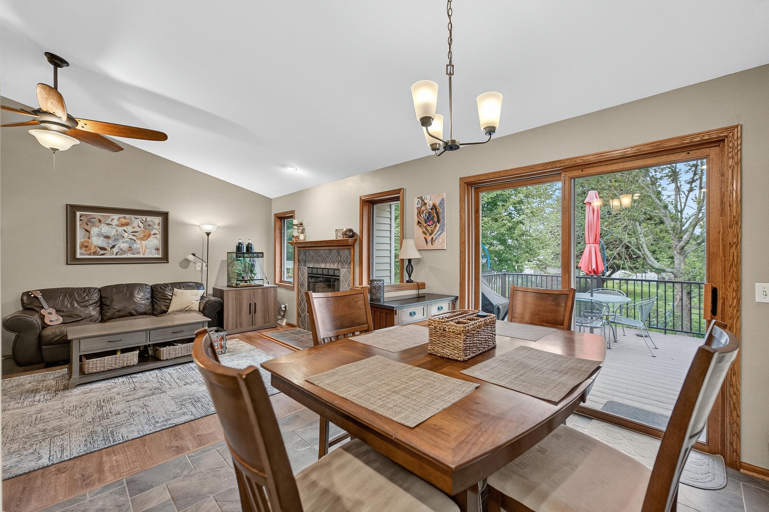 564 S Burr Oak Avenue