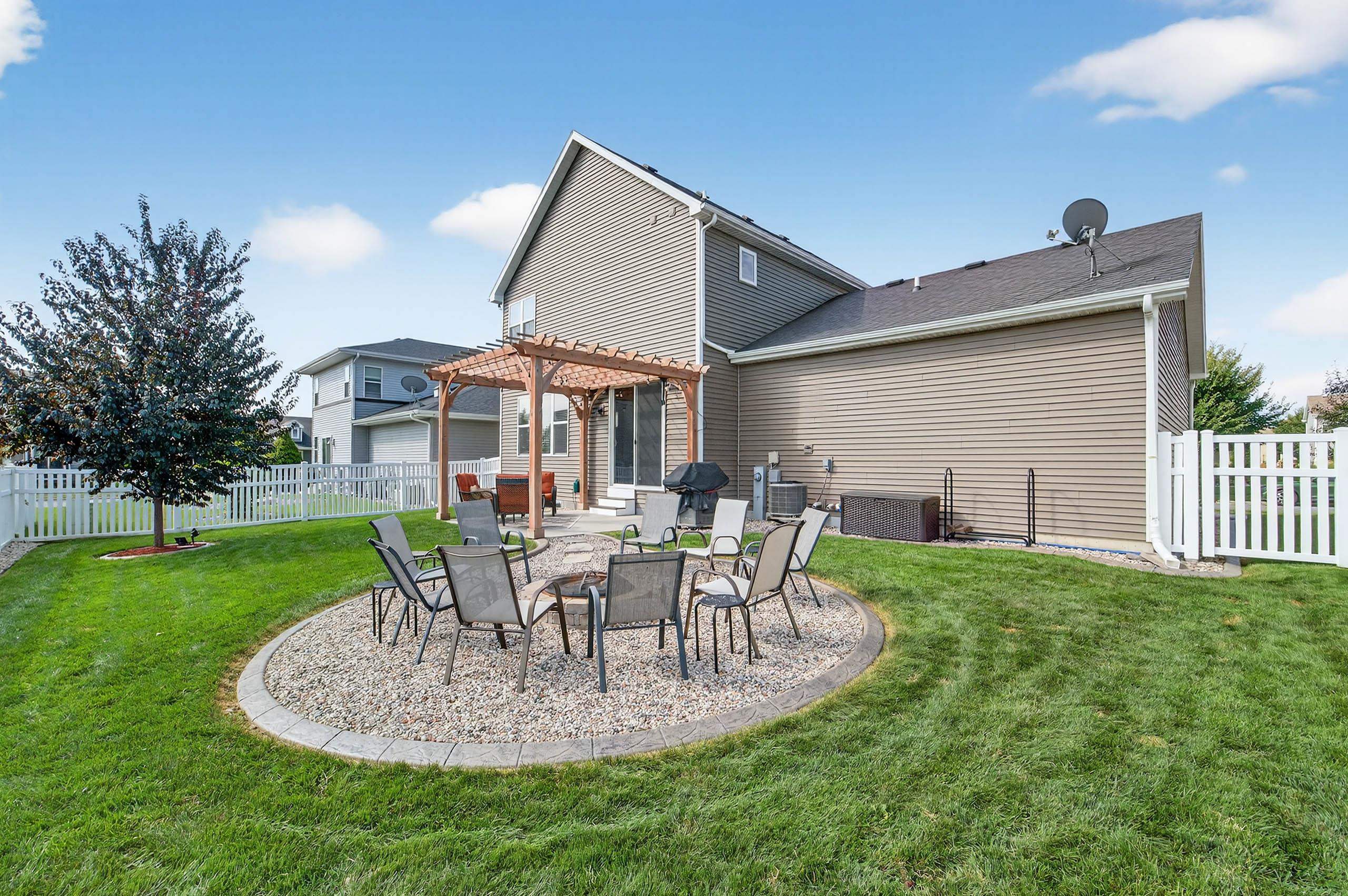 219 Breezy Grass Way