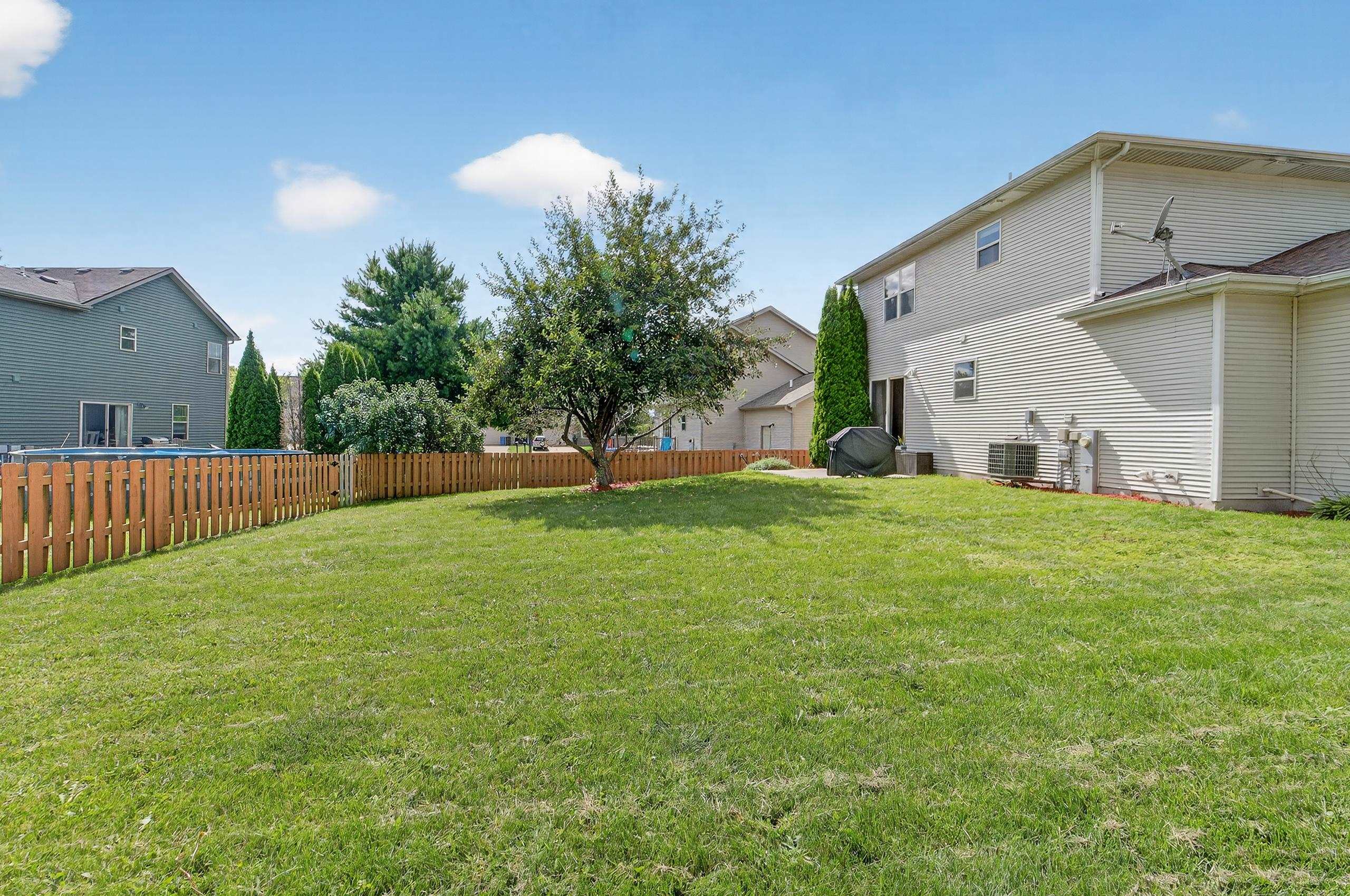 4400 Singel Way