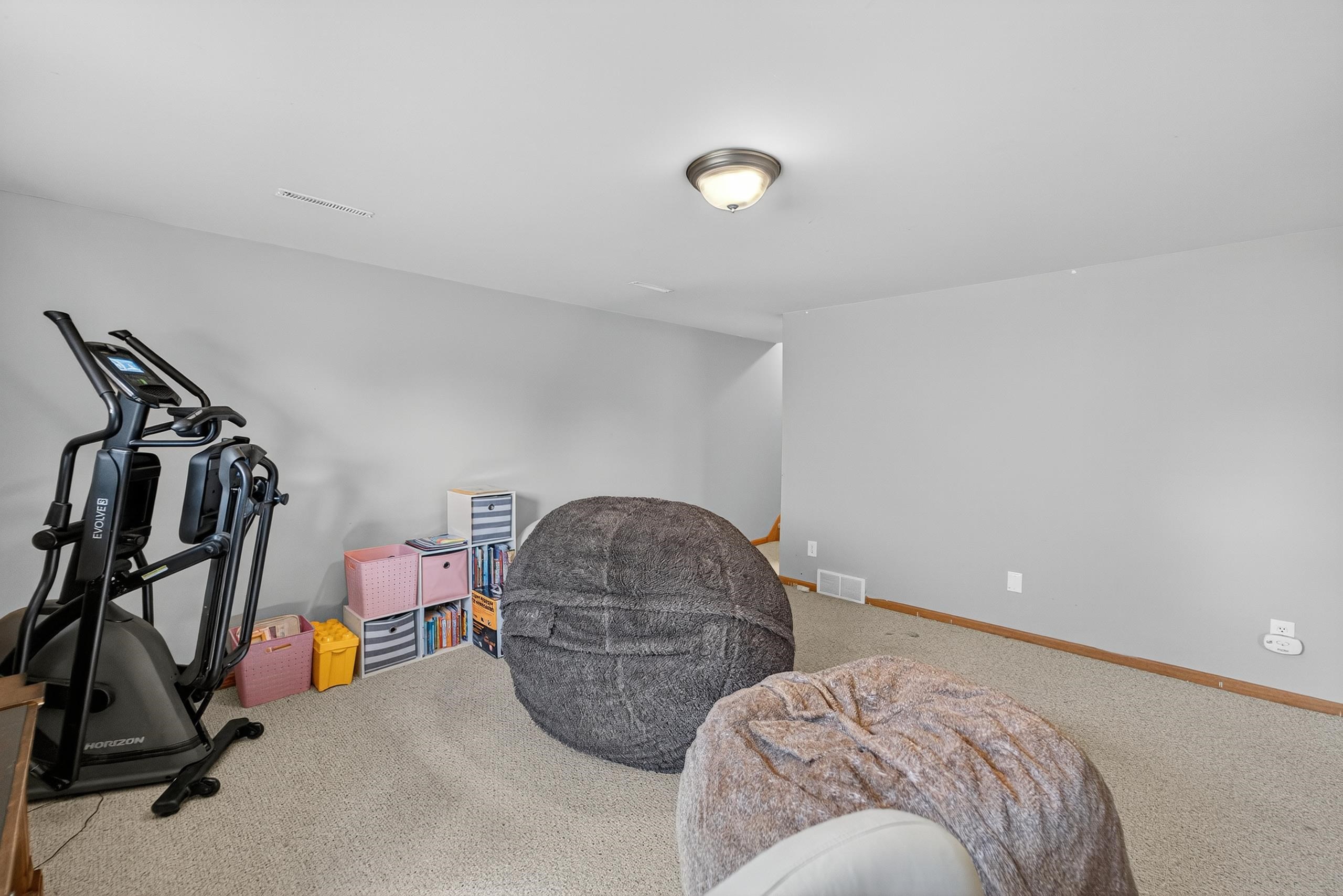 4400 Singel Way