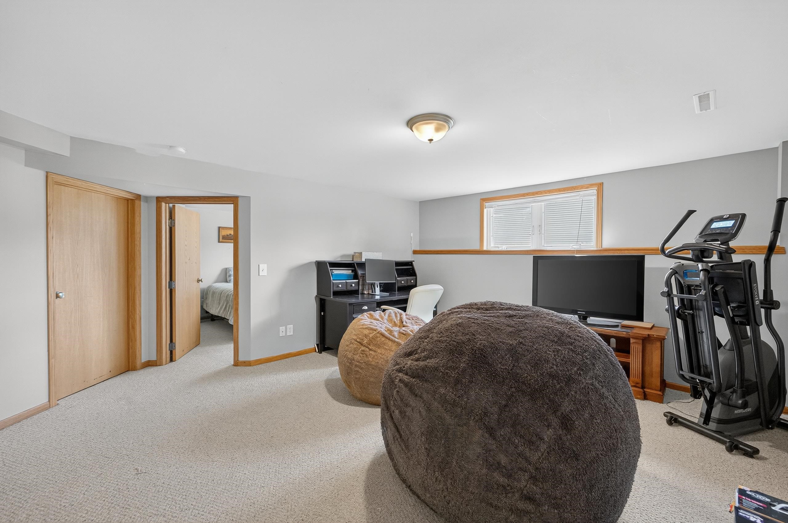 4400 Singel Way