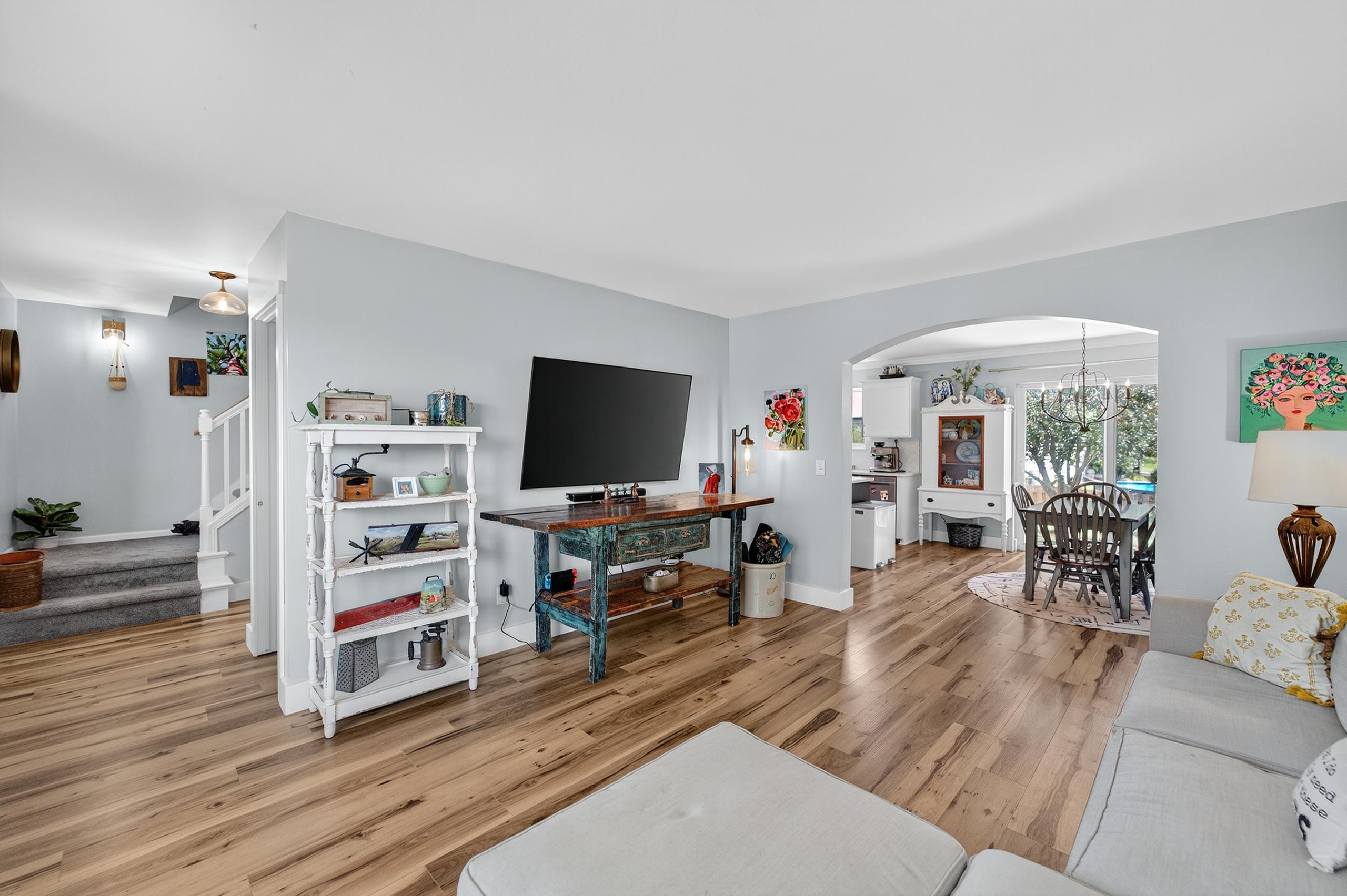 4400 Singel Way