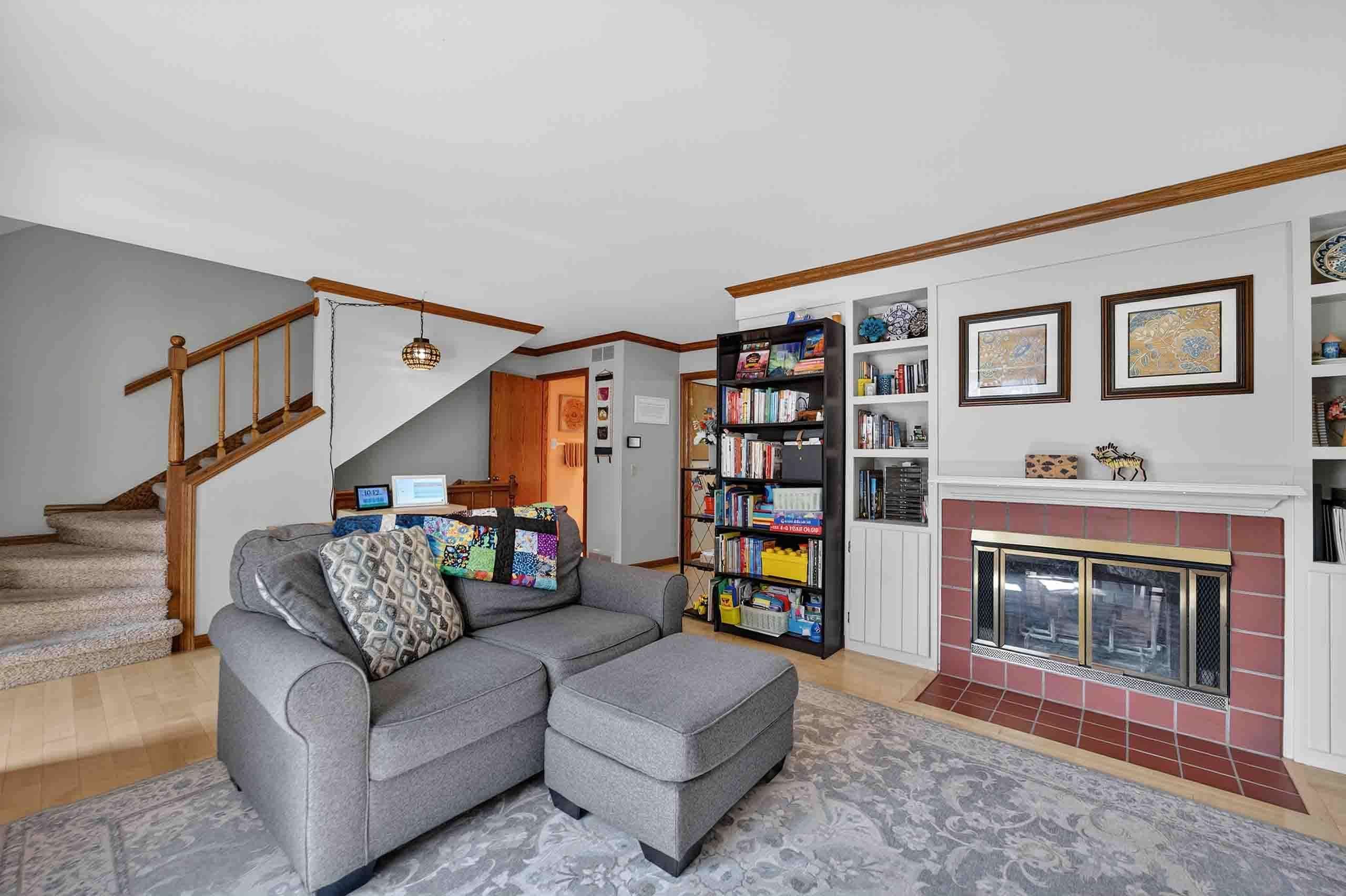 6929 Old Sauk Road