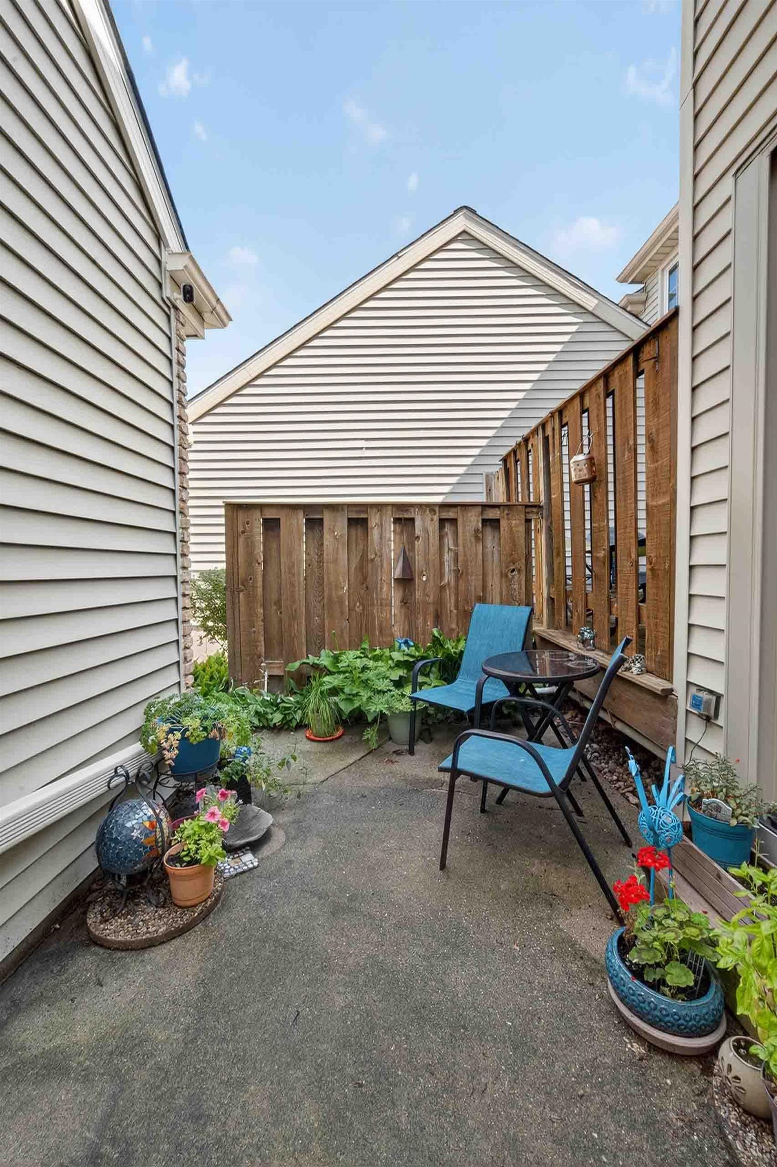 6929 Old Sauk Road