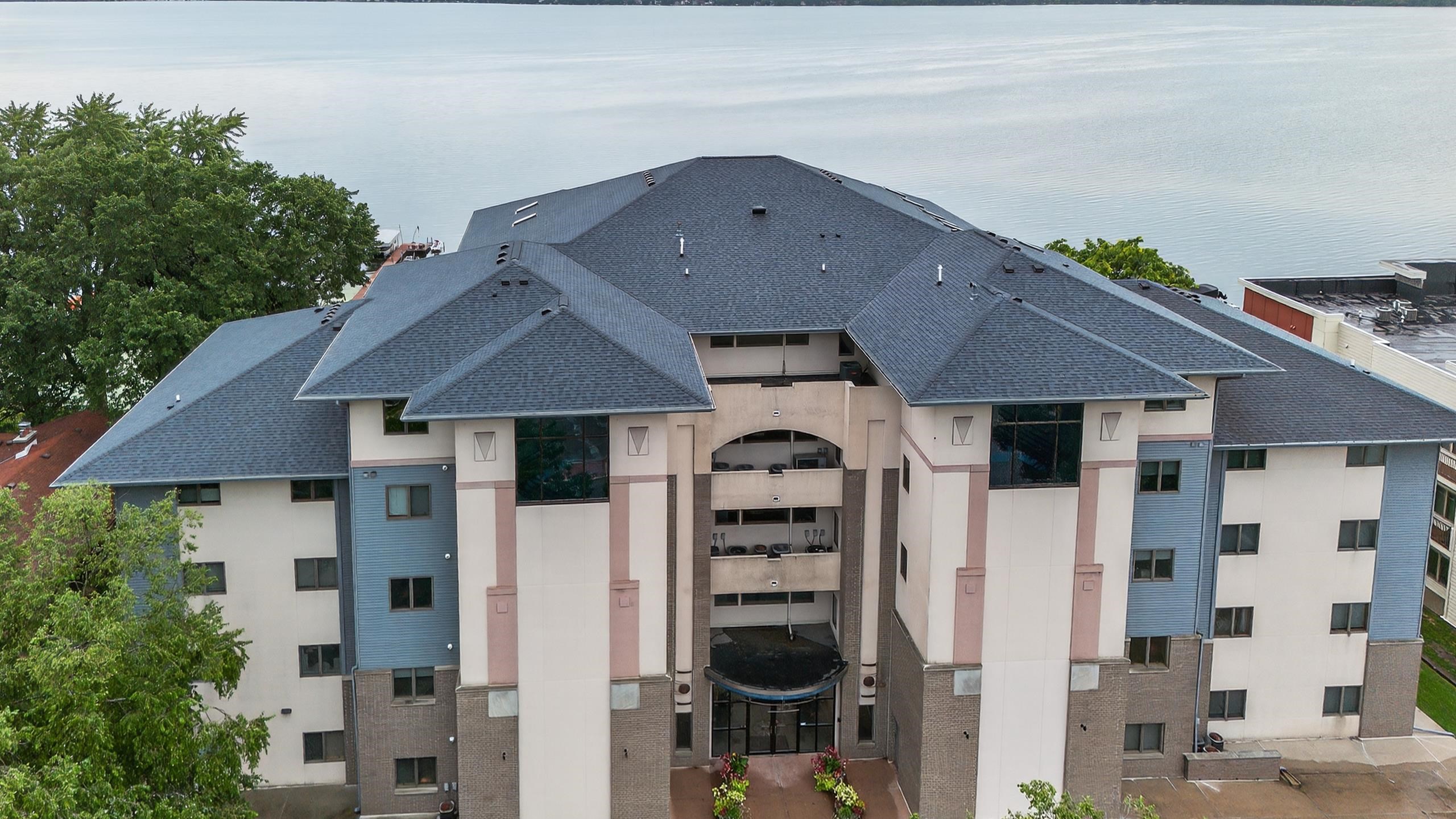 4101 Drive 302