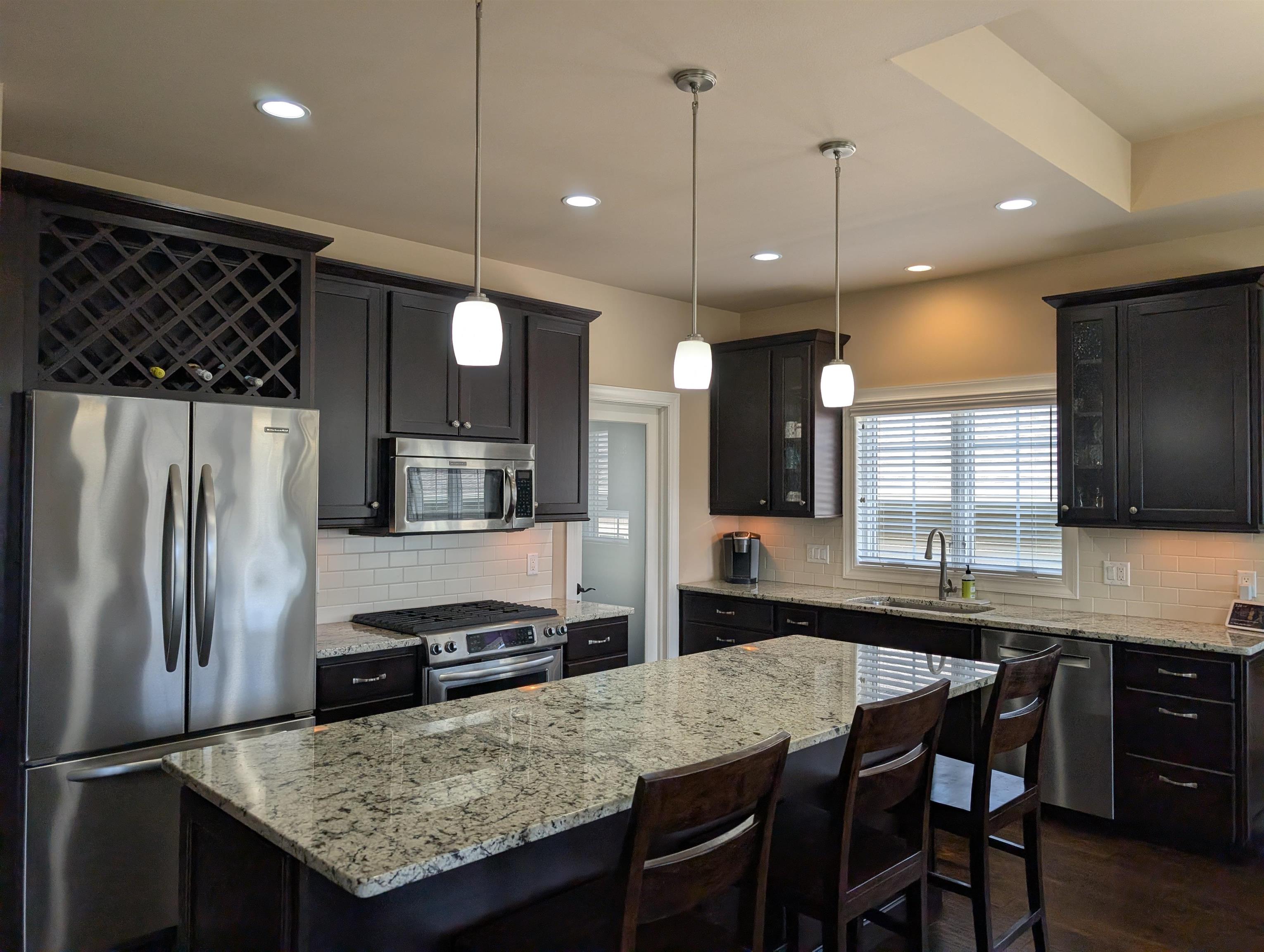 9011 Royal Oaks Circle