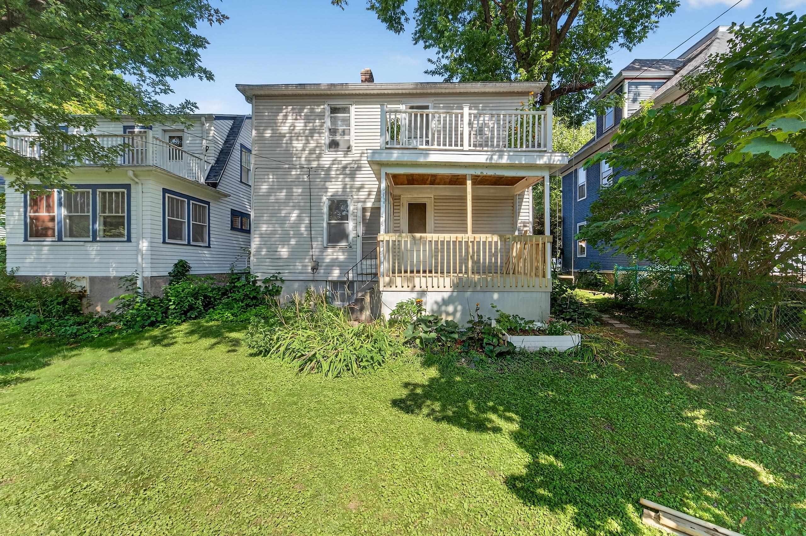 1917 Street
