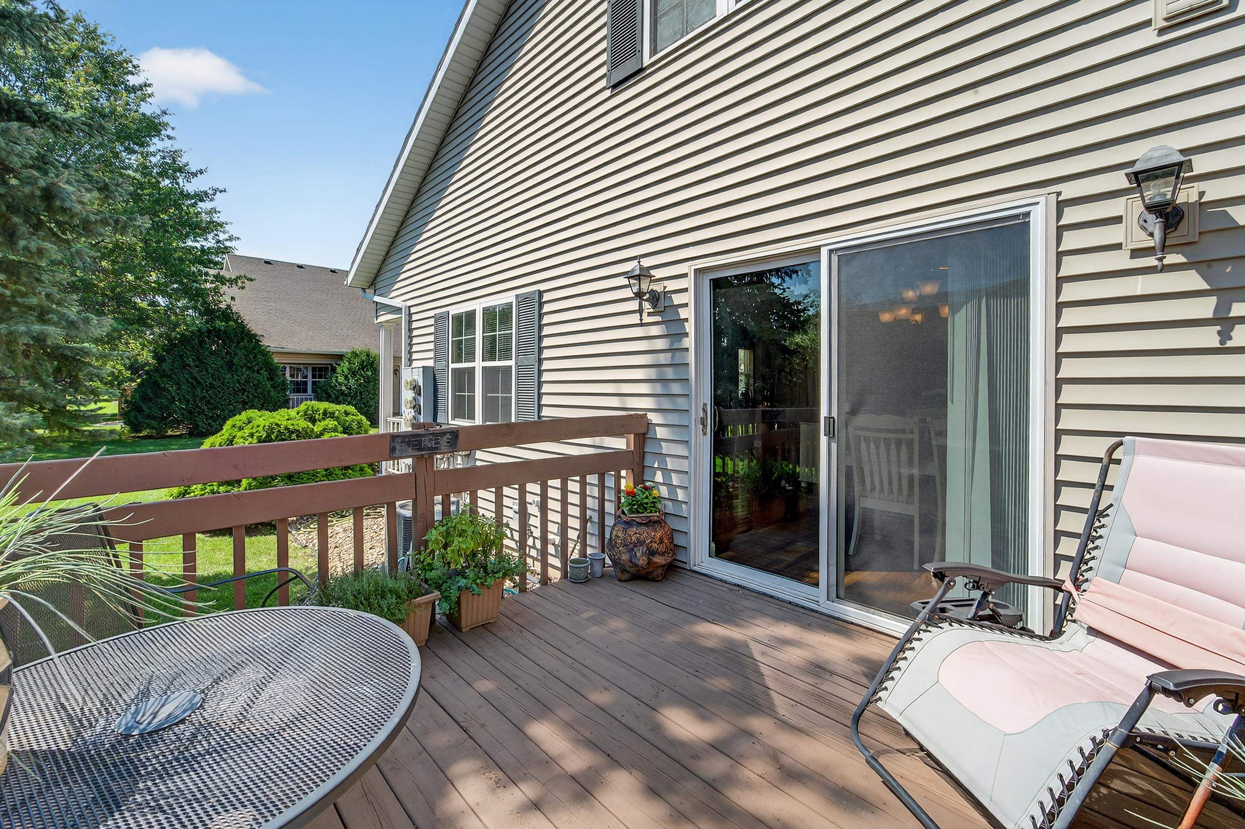 867 Chandler Lane