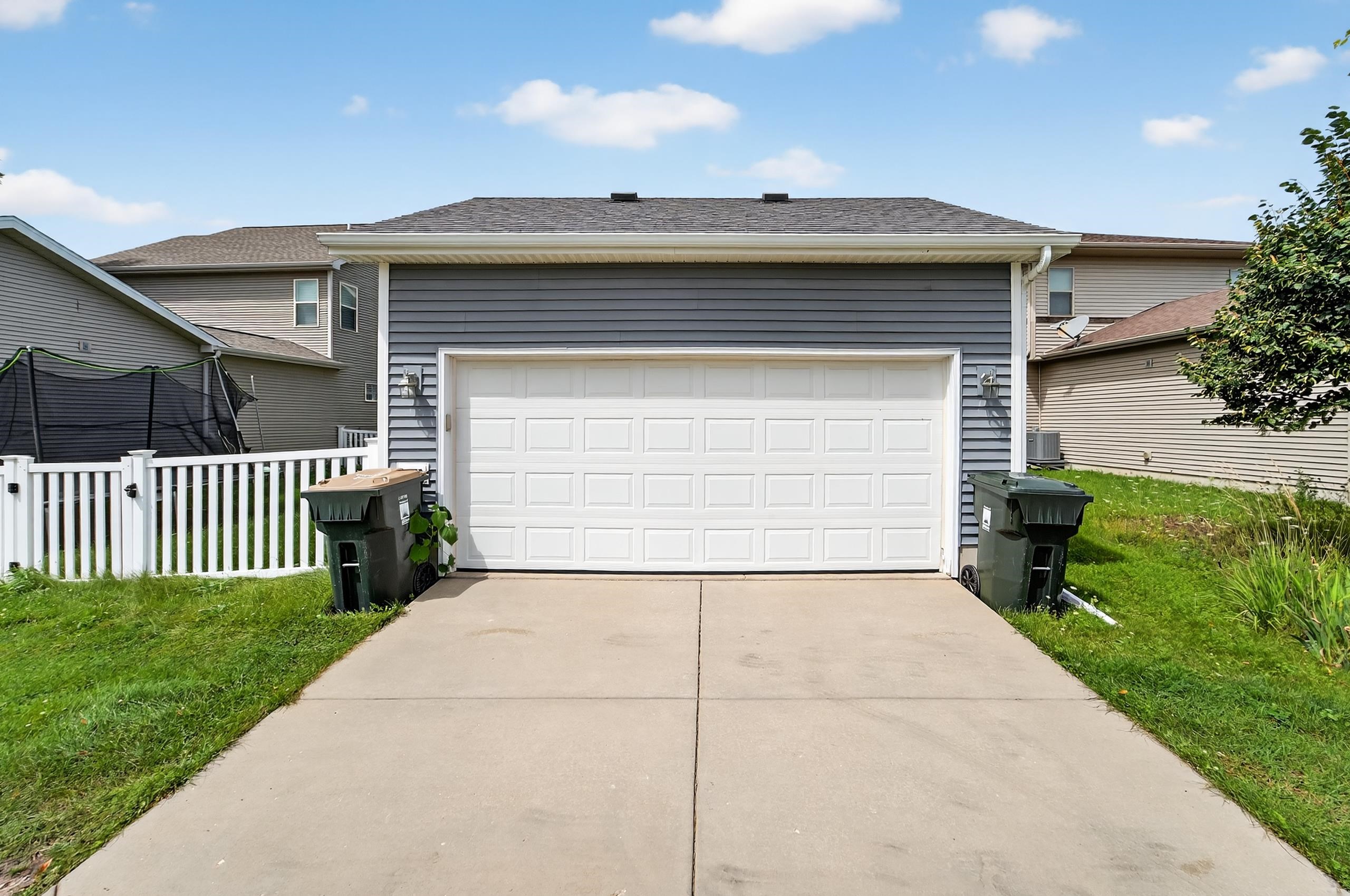 1475 Wild Iris Street