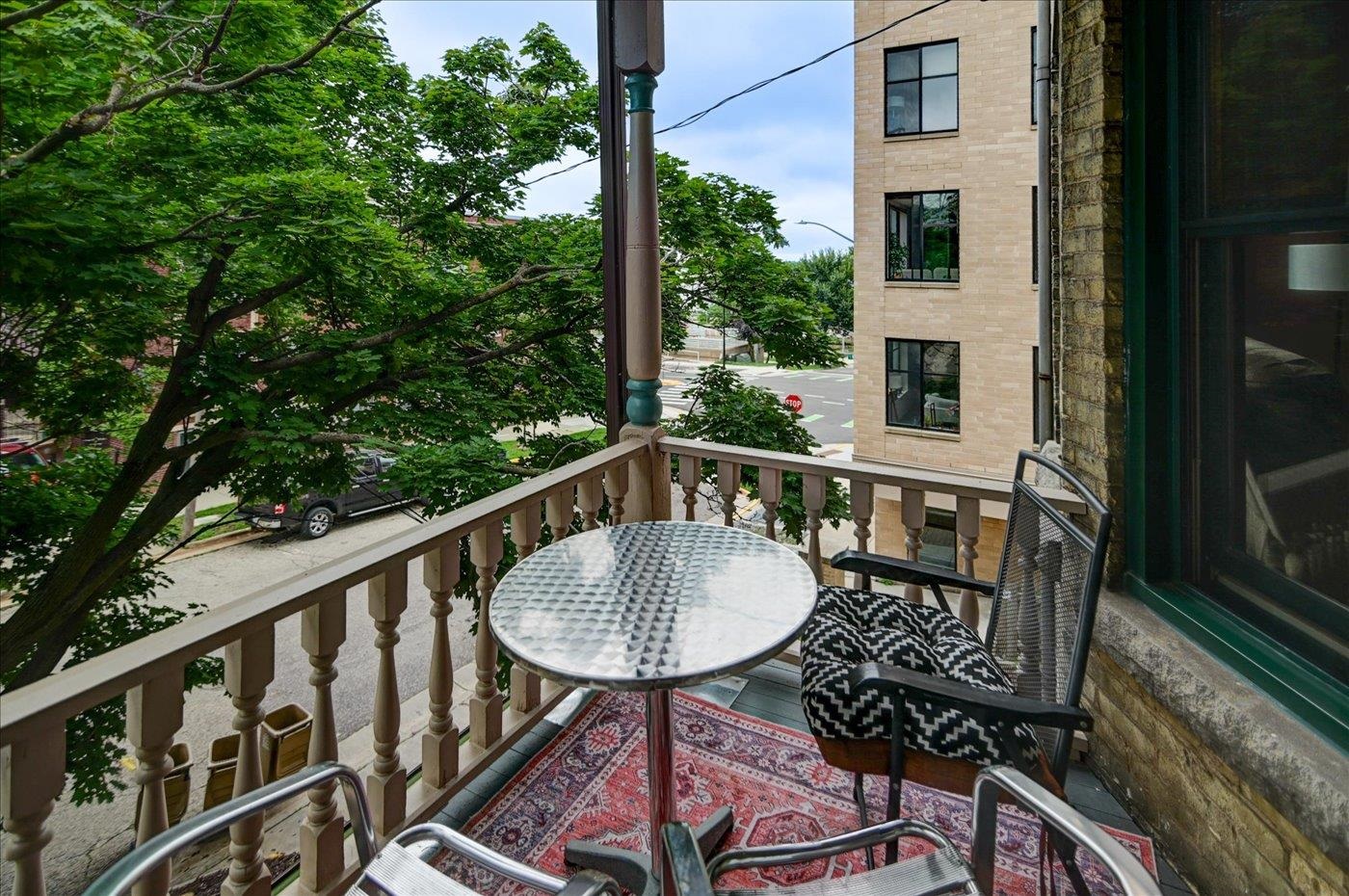146 S Hancock Street Unit: 2