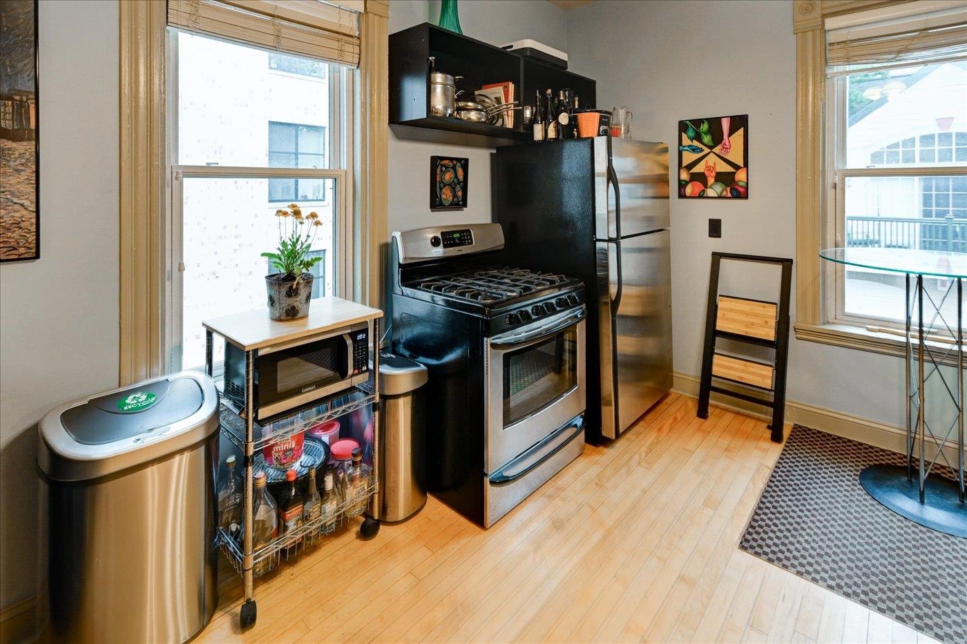 146 S Hancock Street Unit: 2