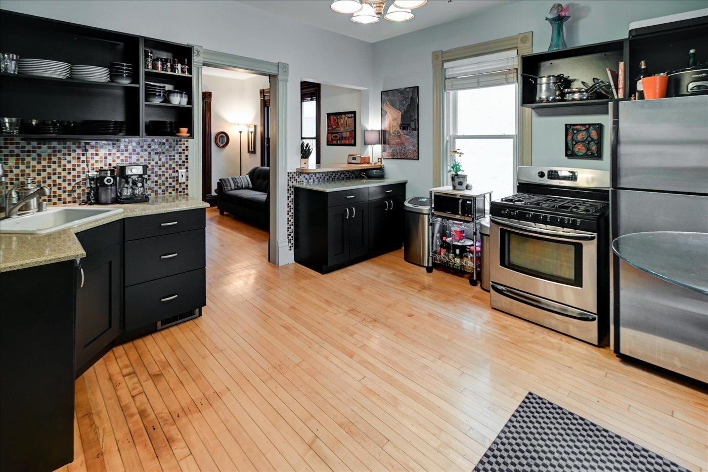 146 S Hancock Street Unit: 2