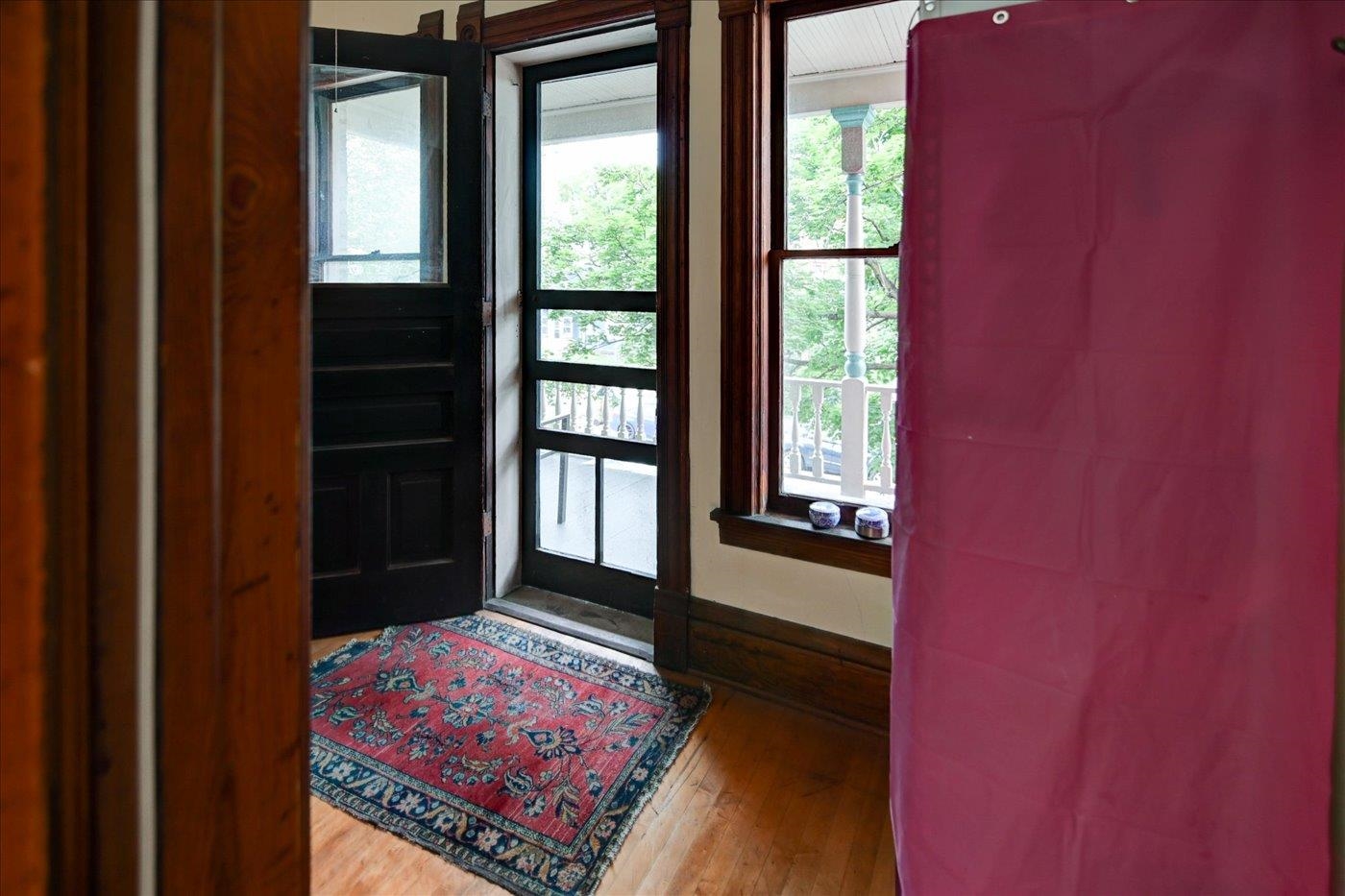146 S Hancock Street Unit: 2
