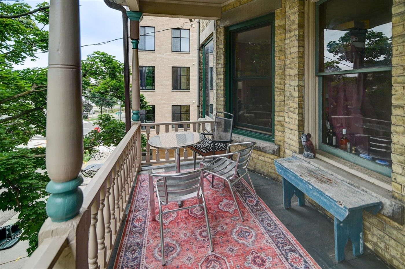 146 S Hancock Street Unit: 2