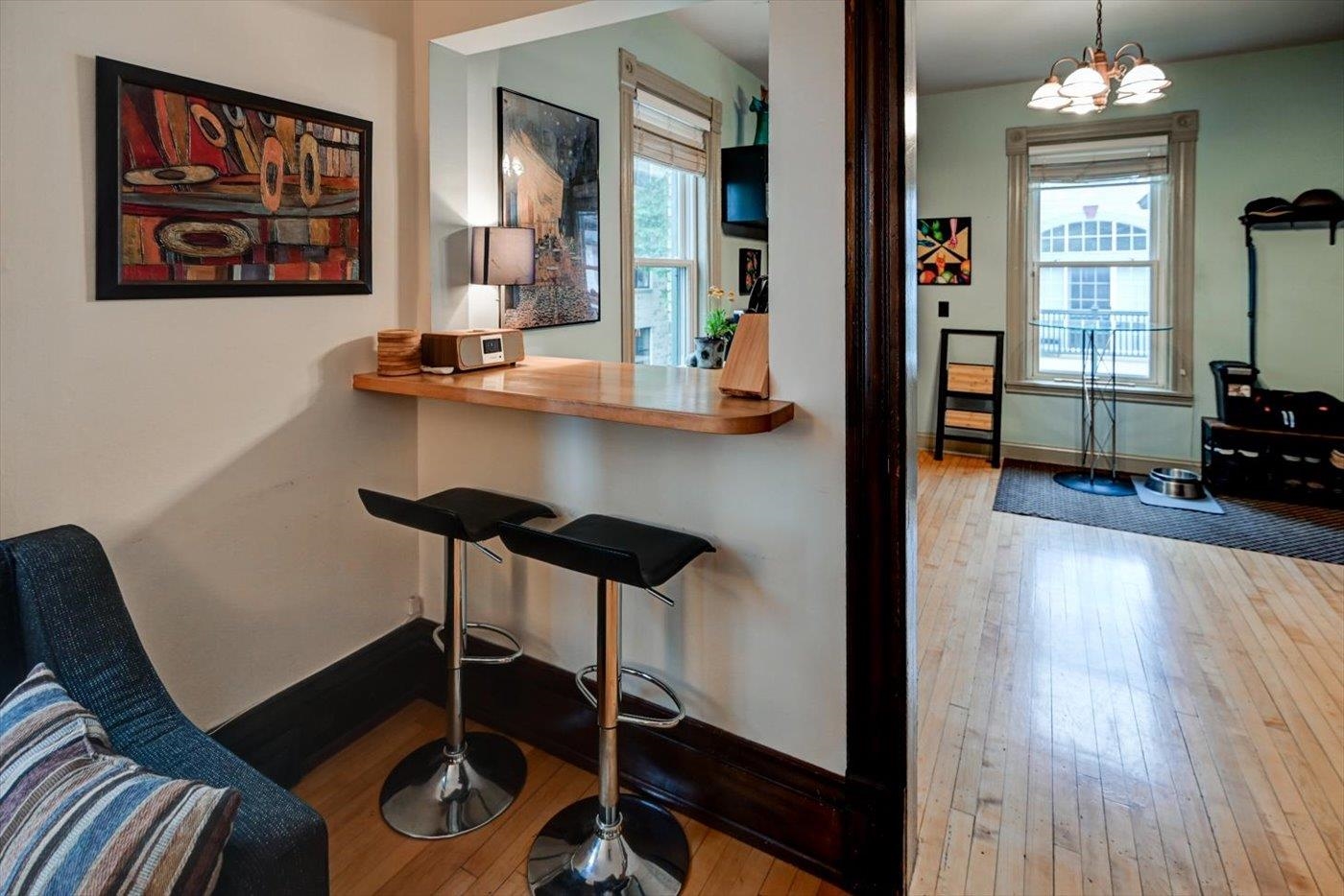 146 S Hancock Street Unit: 2