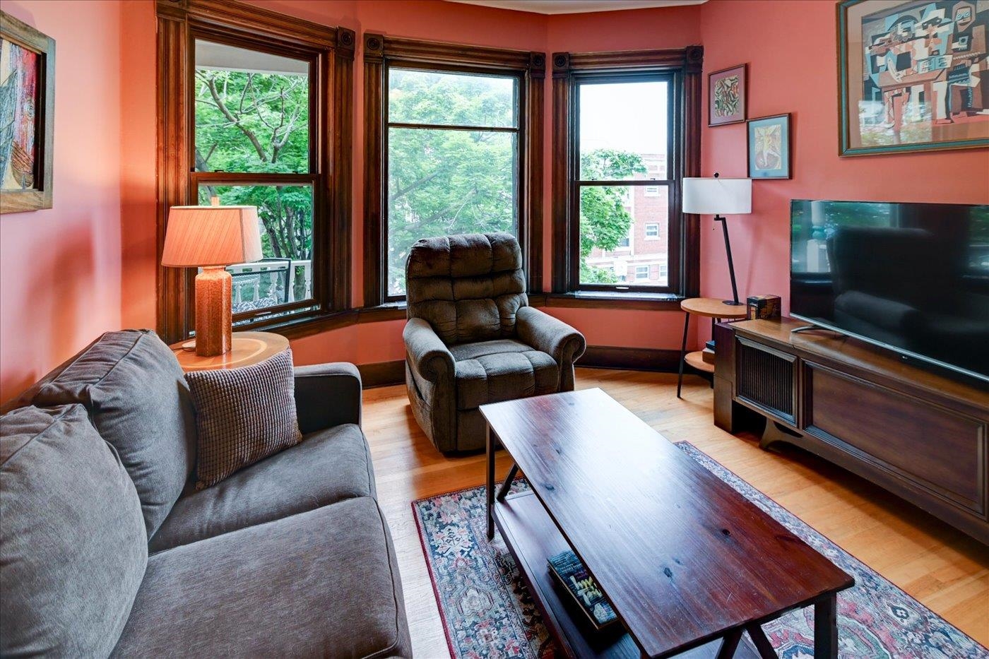 146 S Hancock Street Unit: 2
