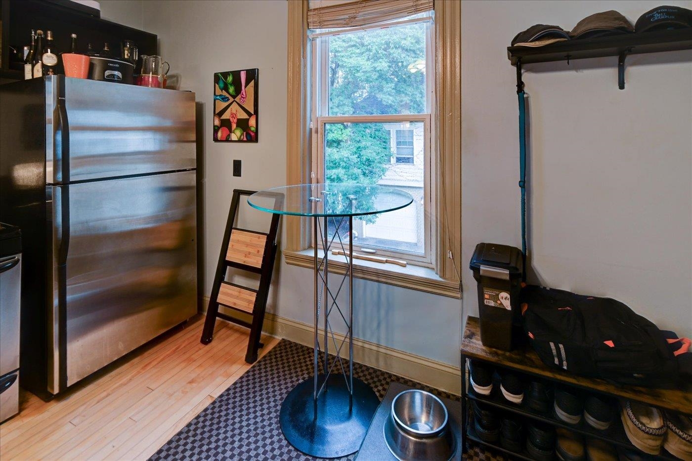 146 S Hancock Street Unit: 2